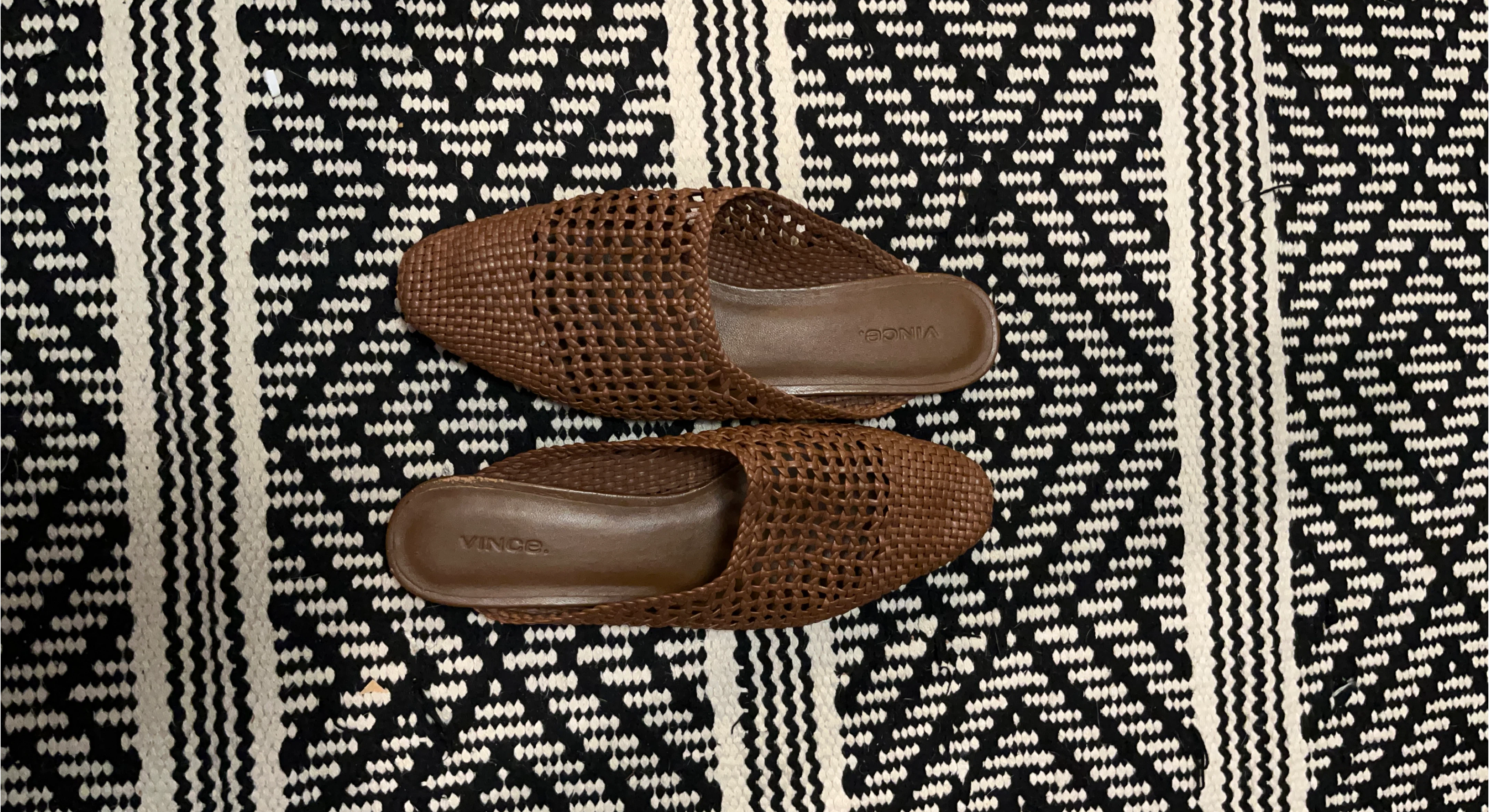 Vince. Woven Leather Mule Flats Brown size 8.5