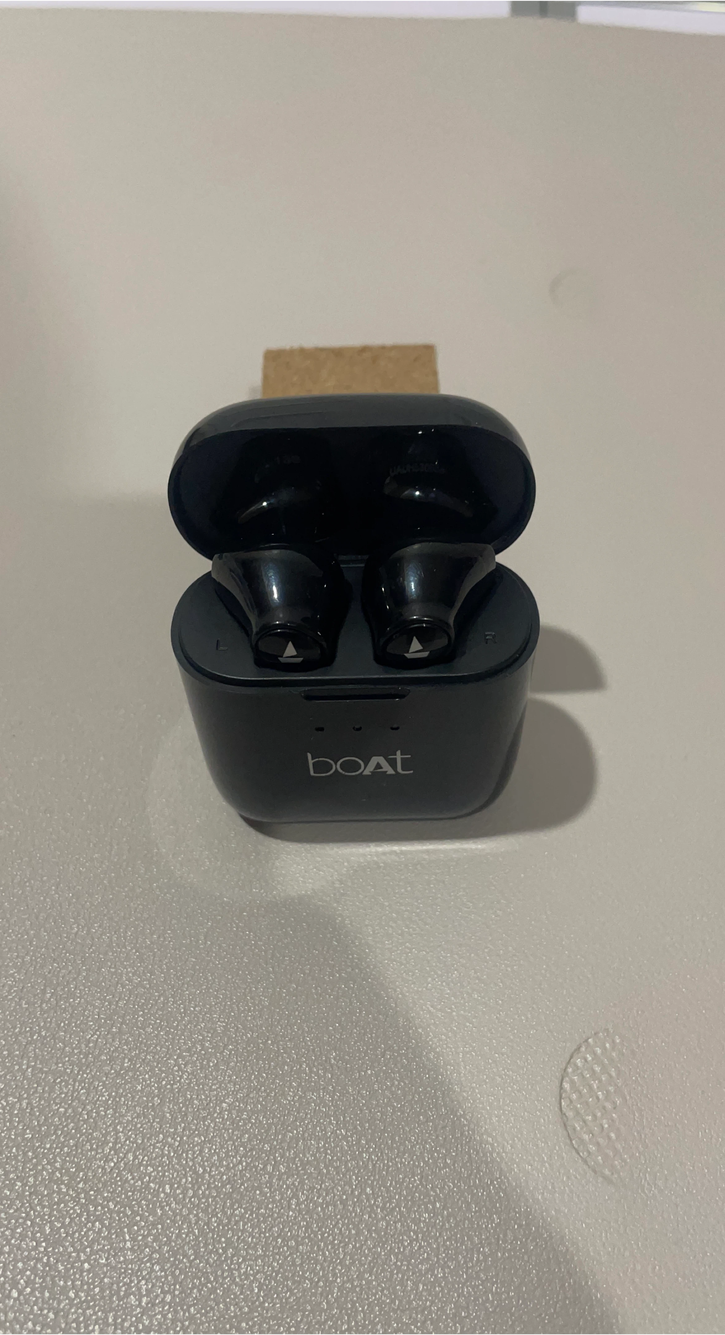 boAt Airdopes 131 Earbuds