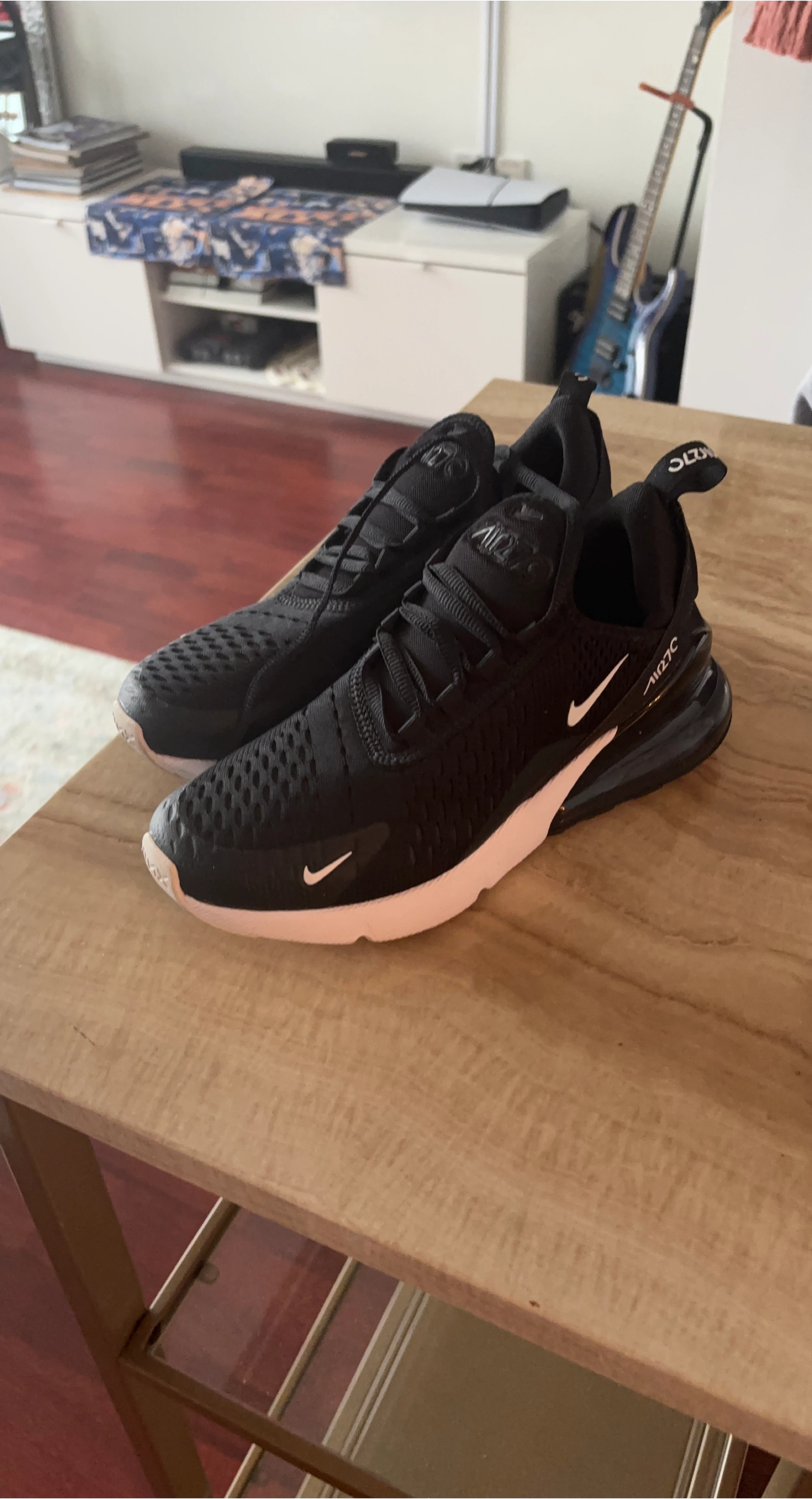 Nike Air Max 270 size 4.5 Youth Black Running Shoes