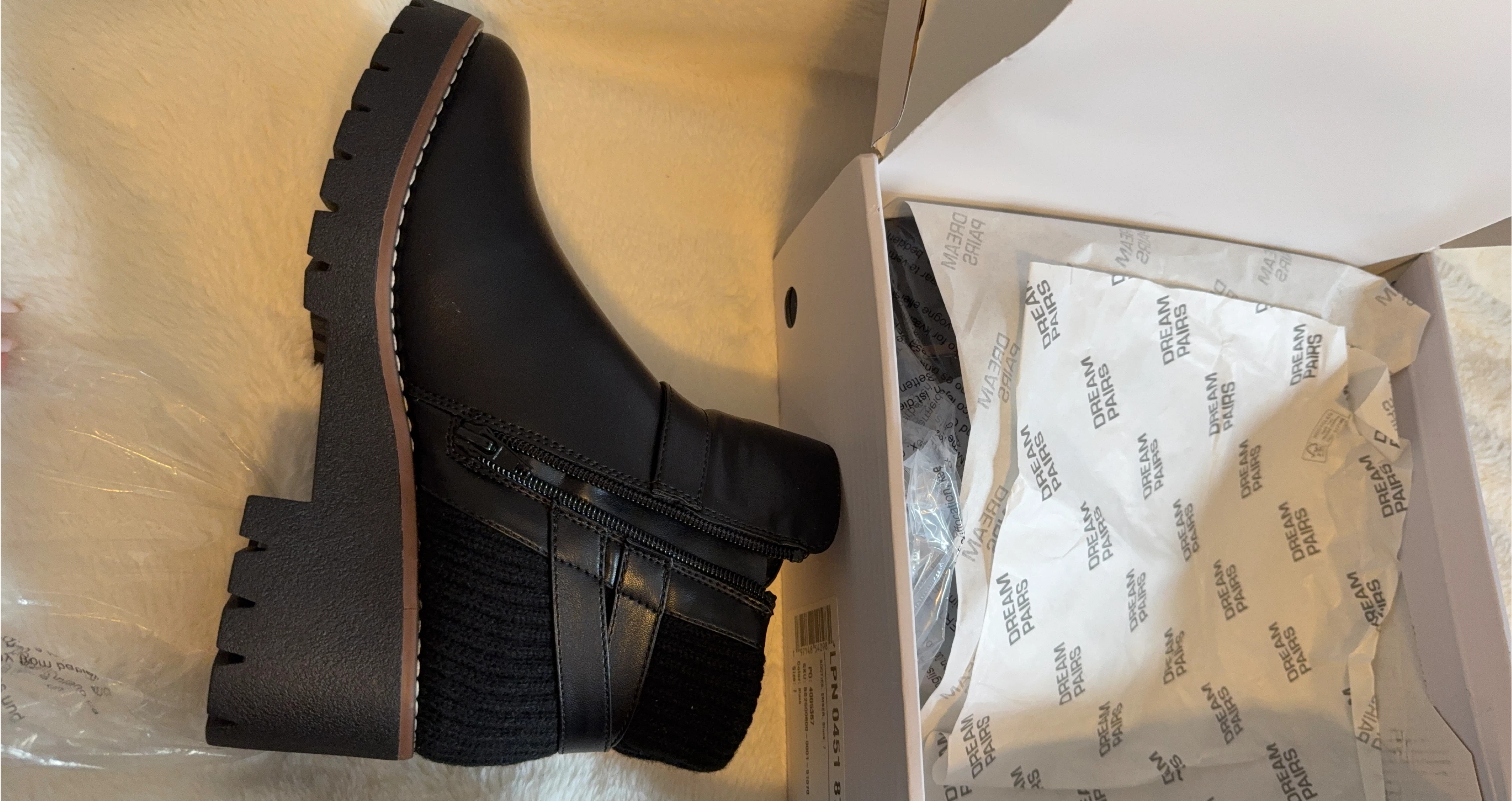 Dream Pairs Women's Black Wedge Boots