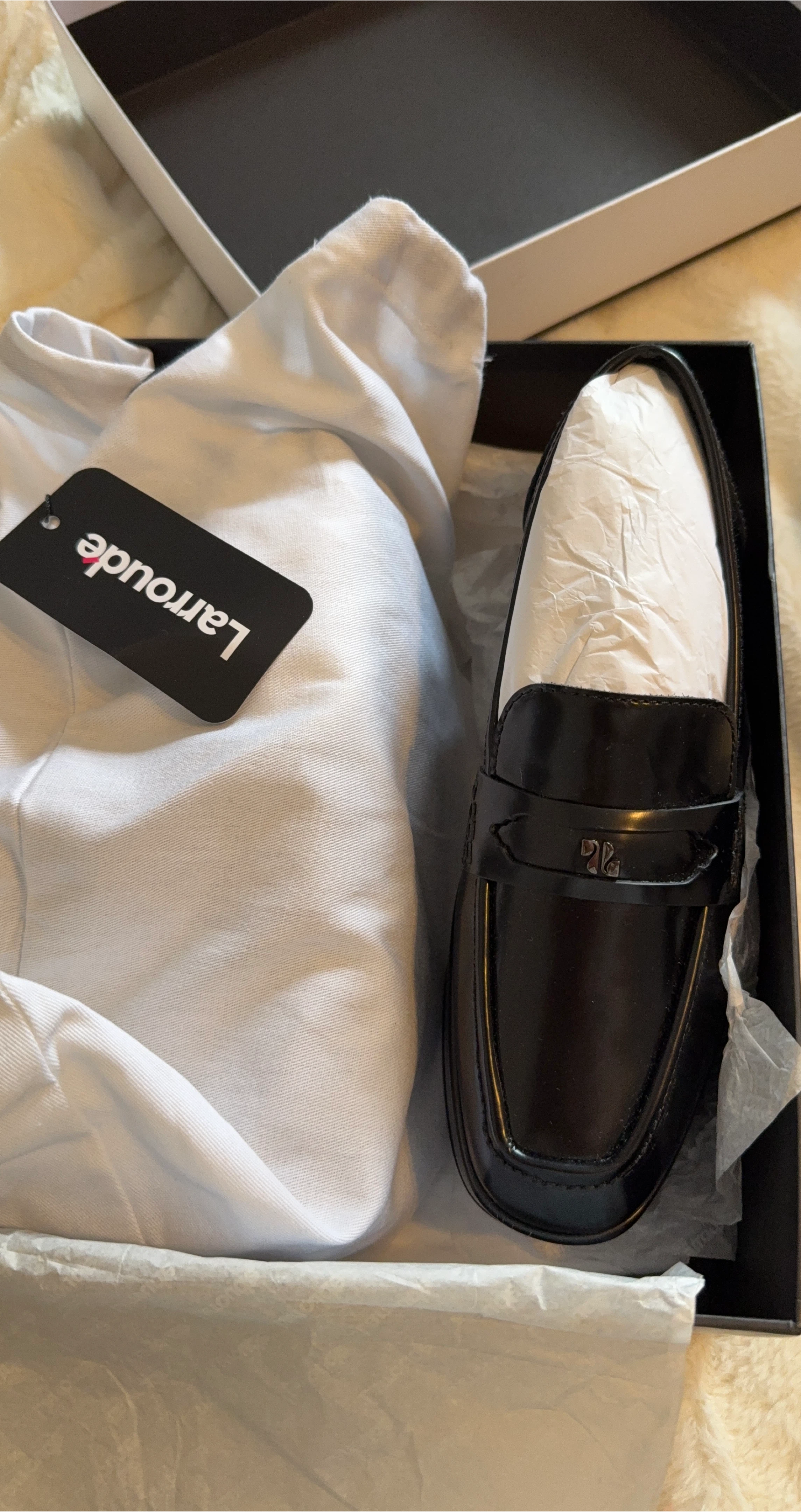 Larroude Suki Platform Loafers Black Size 7
