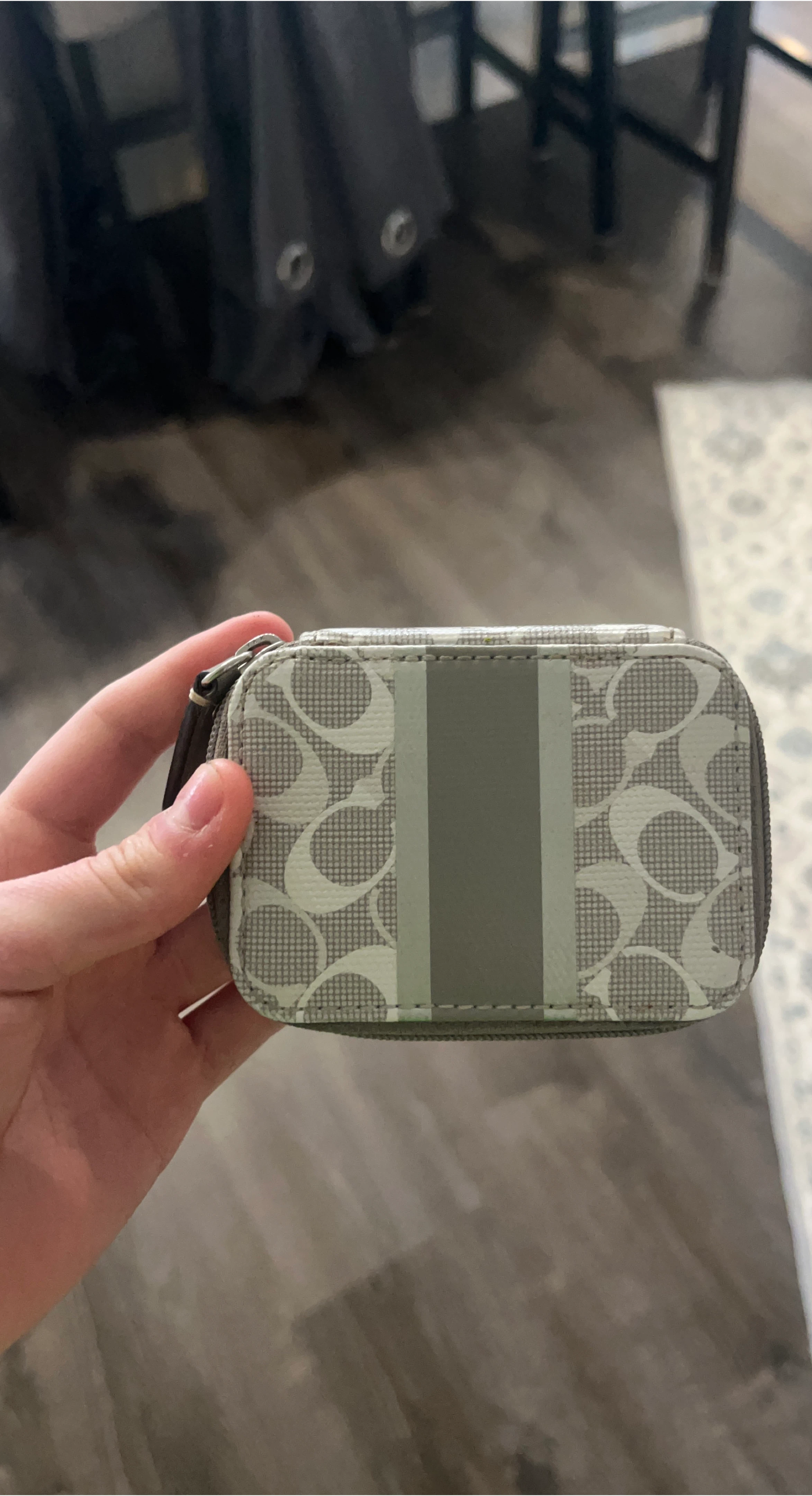 Coach Signature Small Zip Pouch