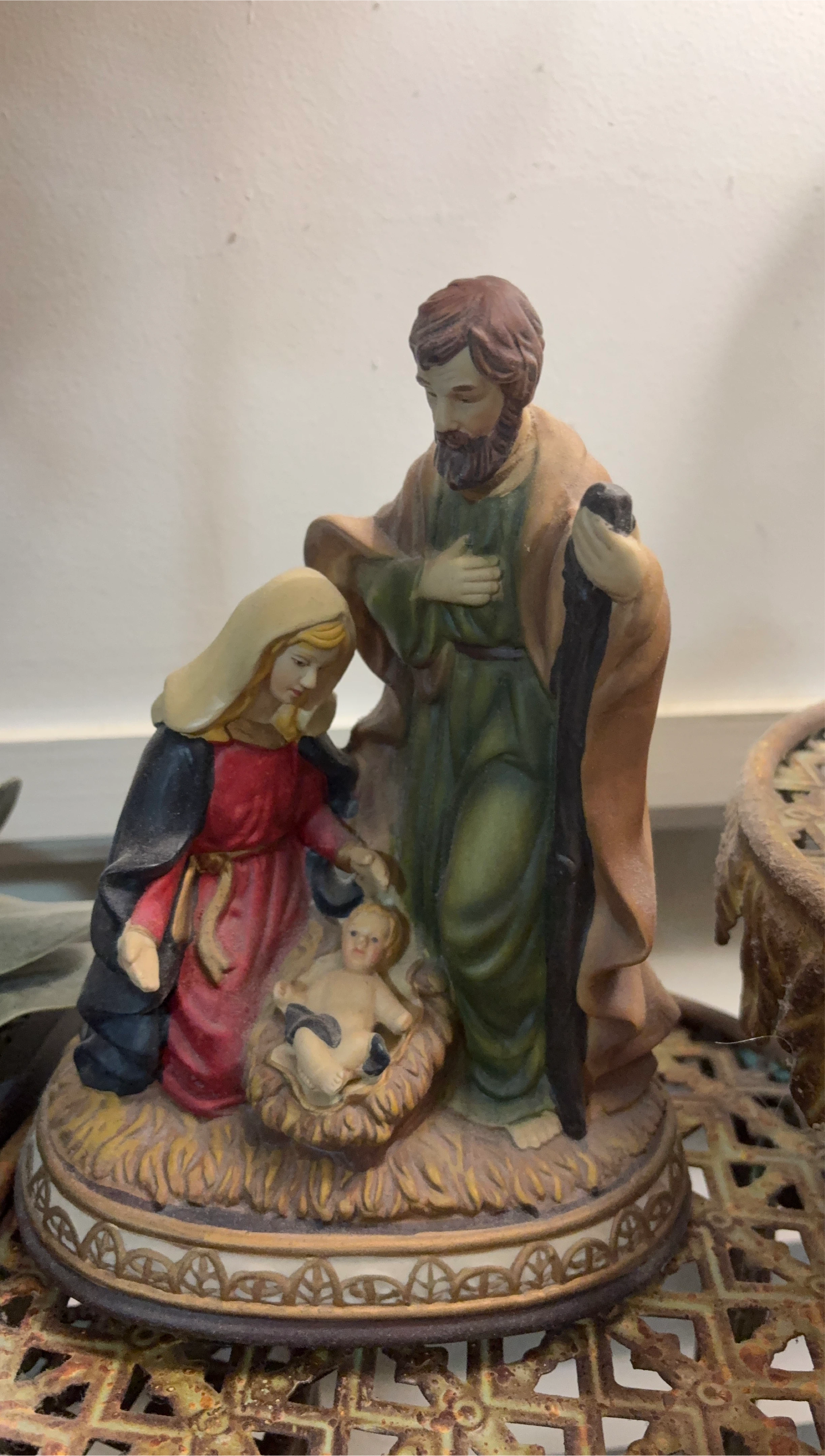 Nativity Scene Figurine