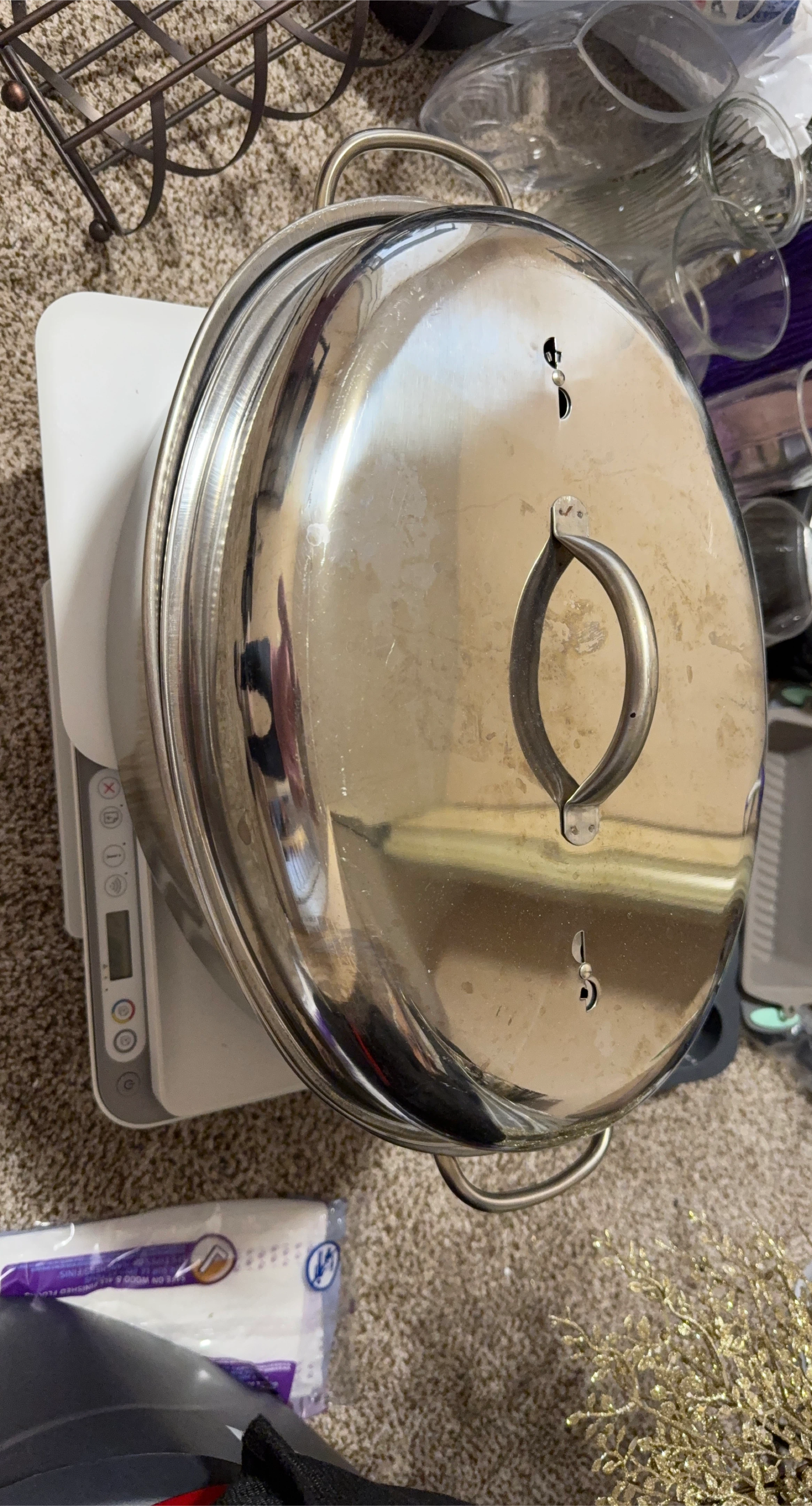 Oval Roasting Pan with Lid