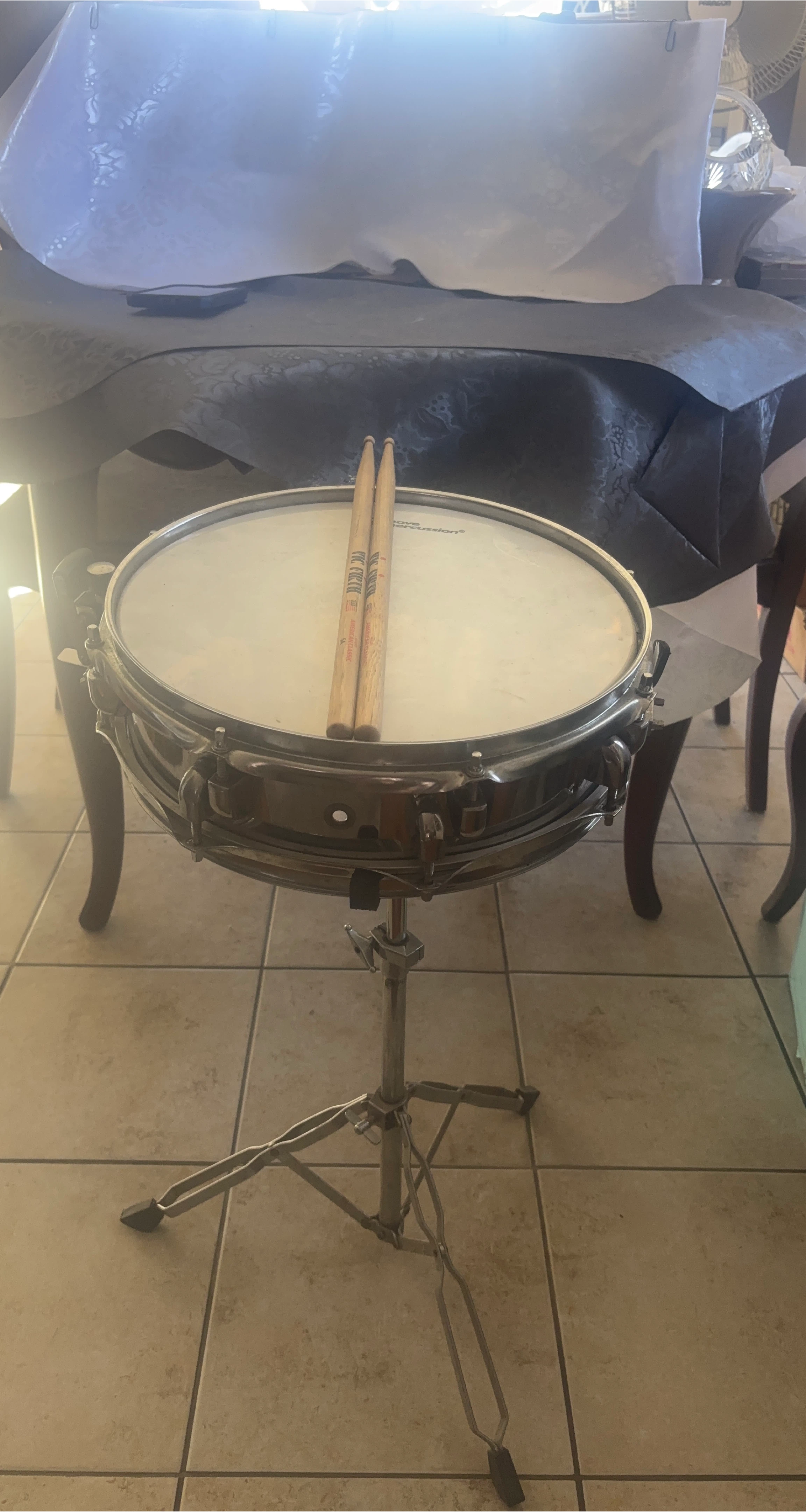 Pearl Snare Drum with Stand and Sticks