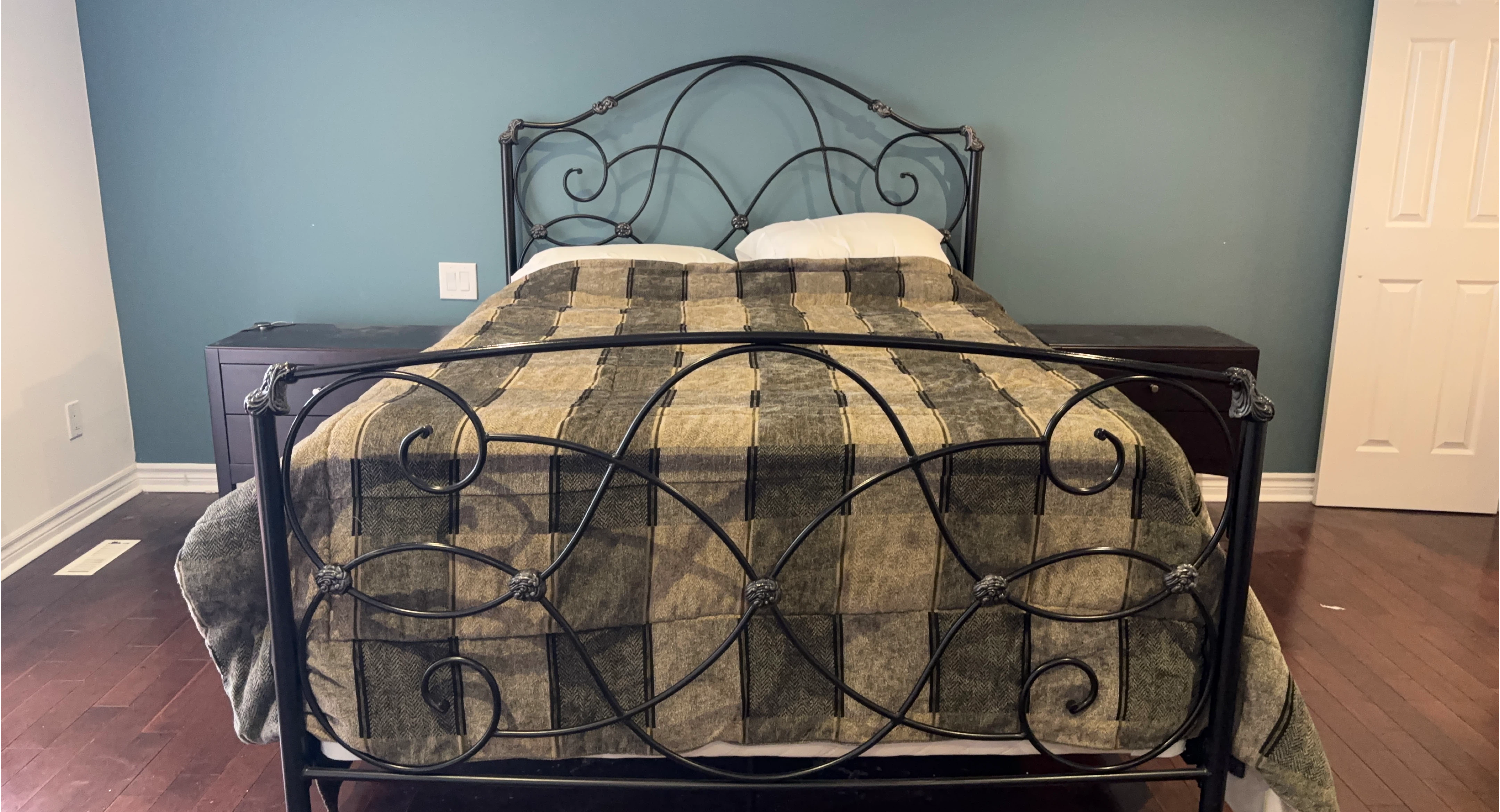 Black Metal Bed Frame with Scrollwork