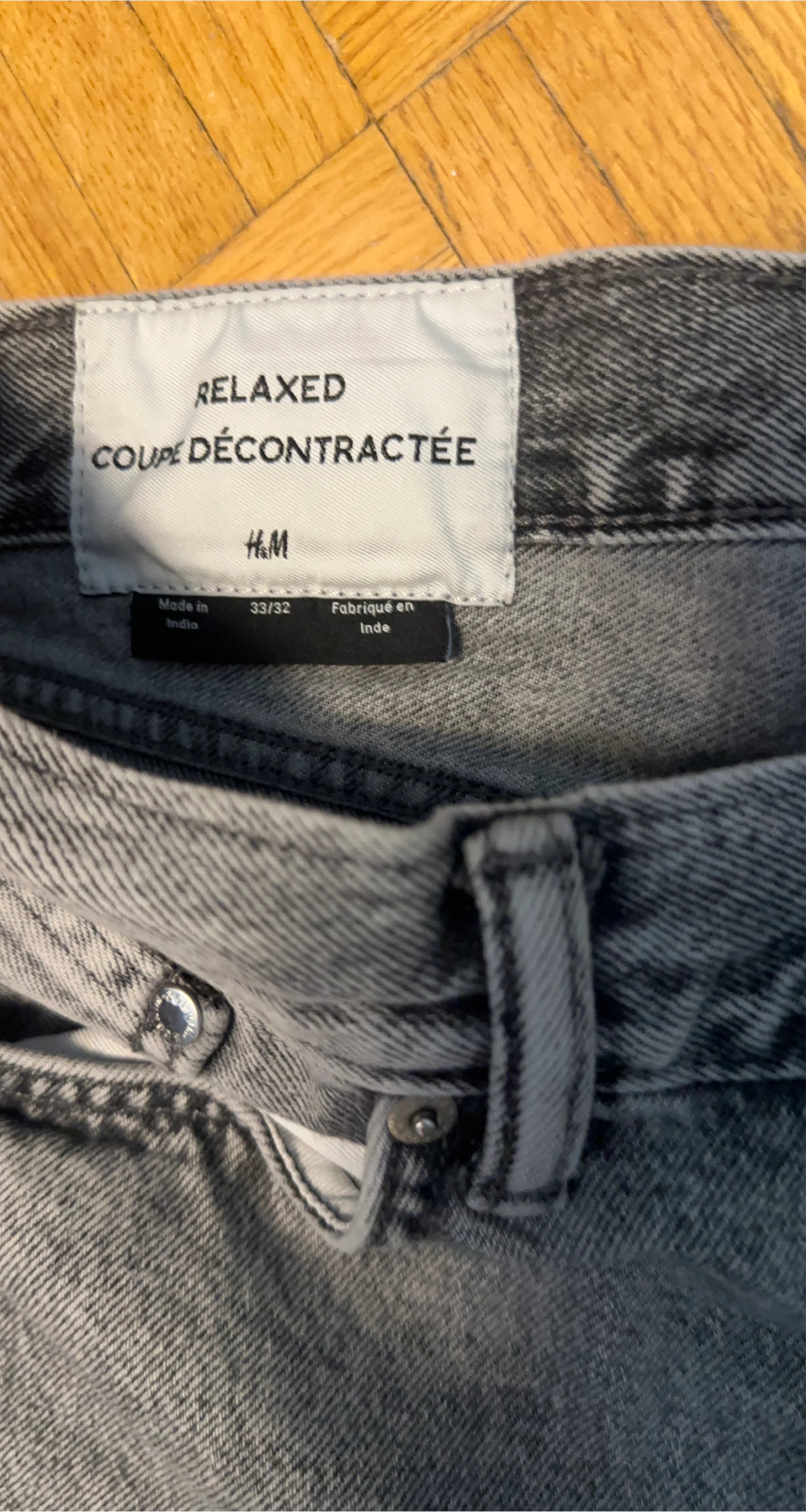 H&M Relaxed Fit Grey Jeans Size 33/32