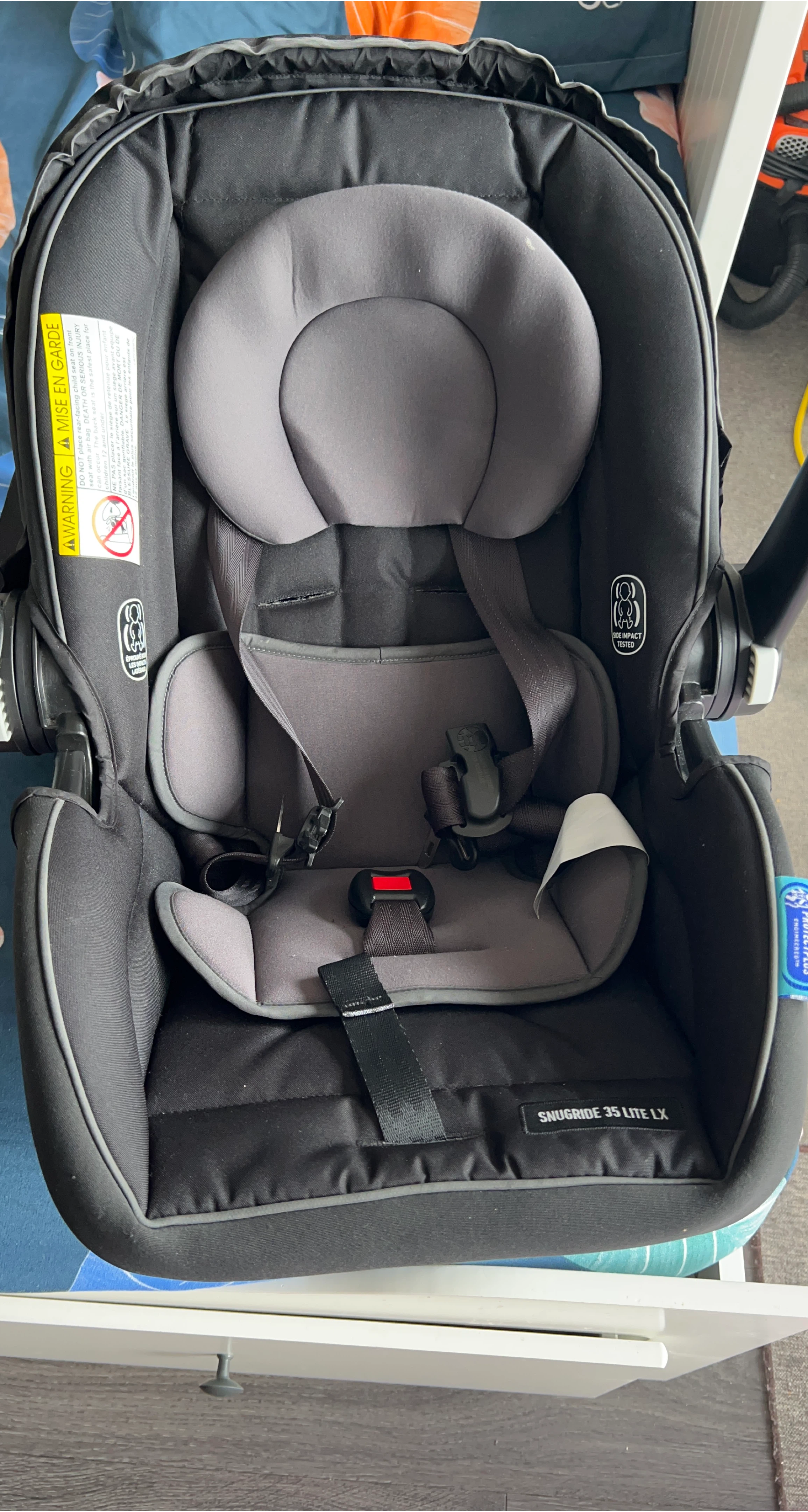 Graco SnugRide 35 Lite LX Infant Car Seat