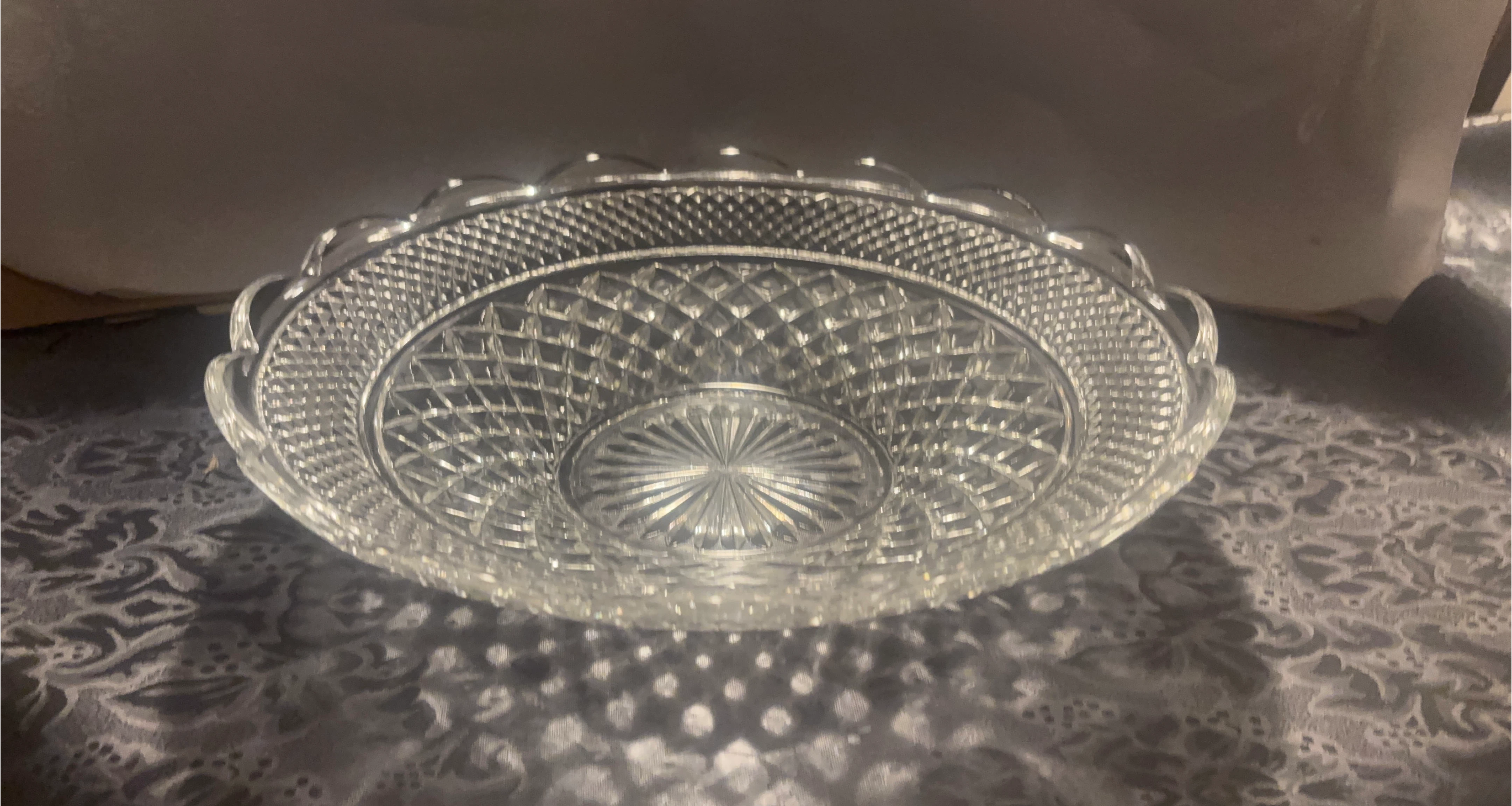 Clear Glass Serving Platter with Scalloped Edge
