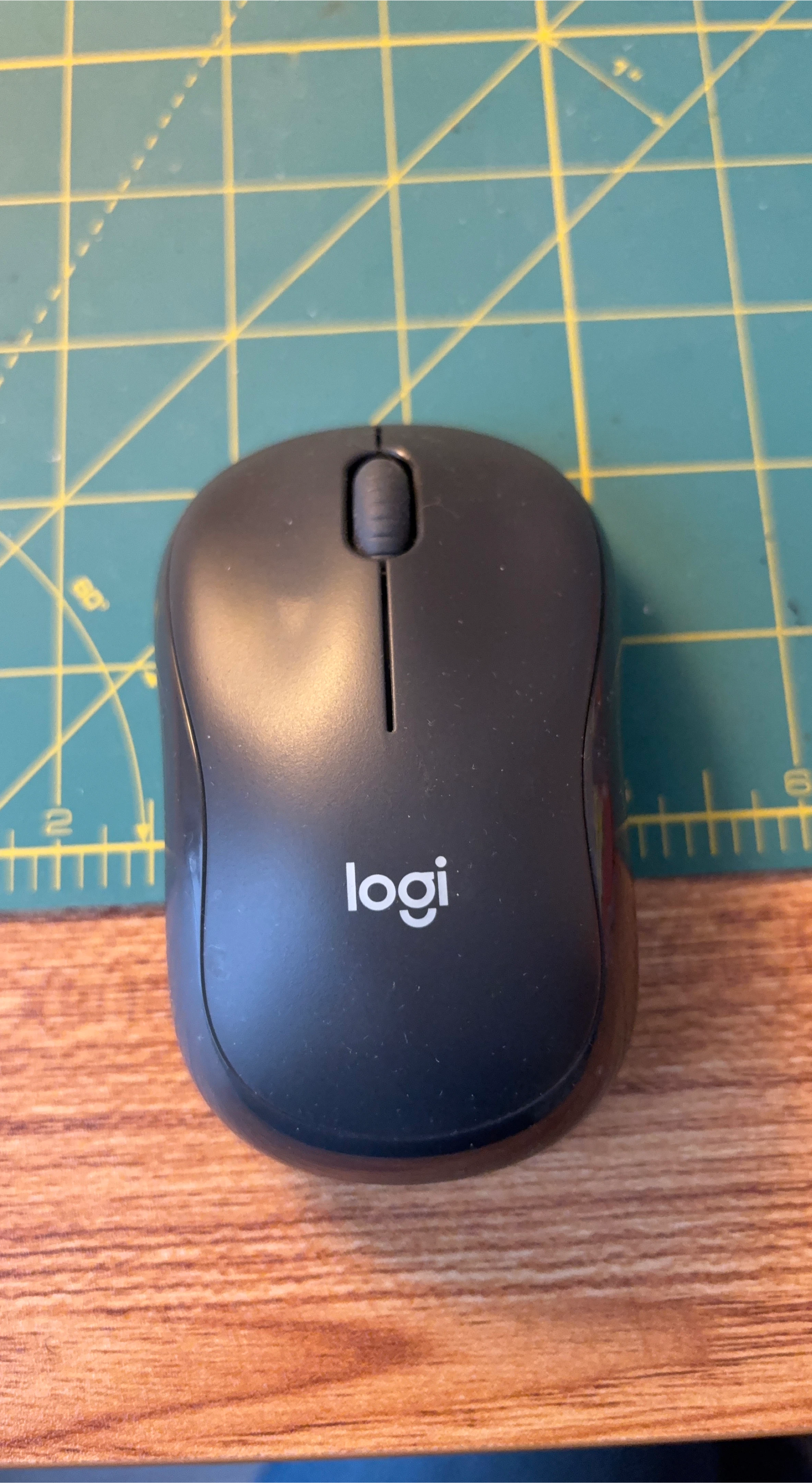 Logitech M220 Silent Touch Wireless Mouse