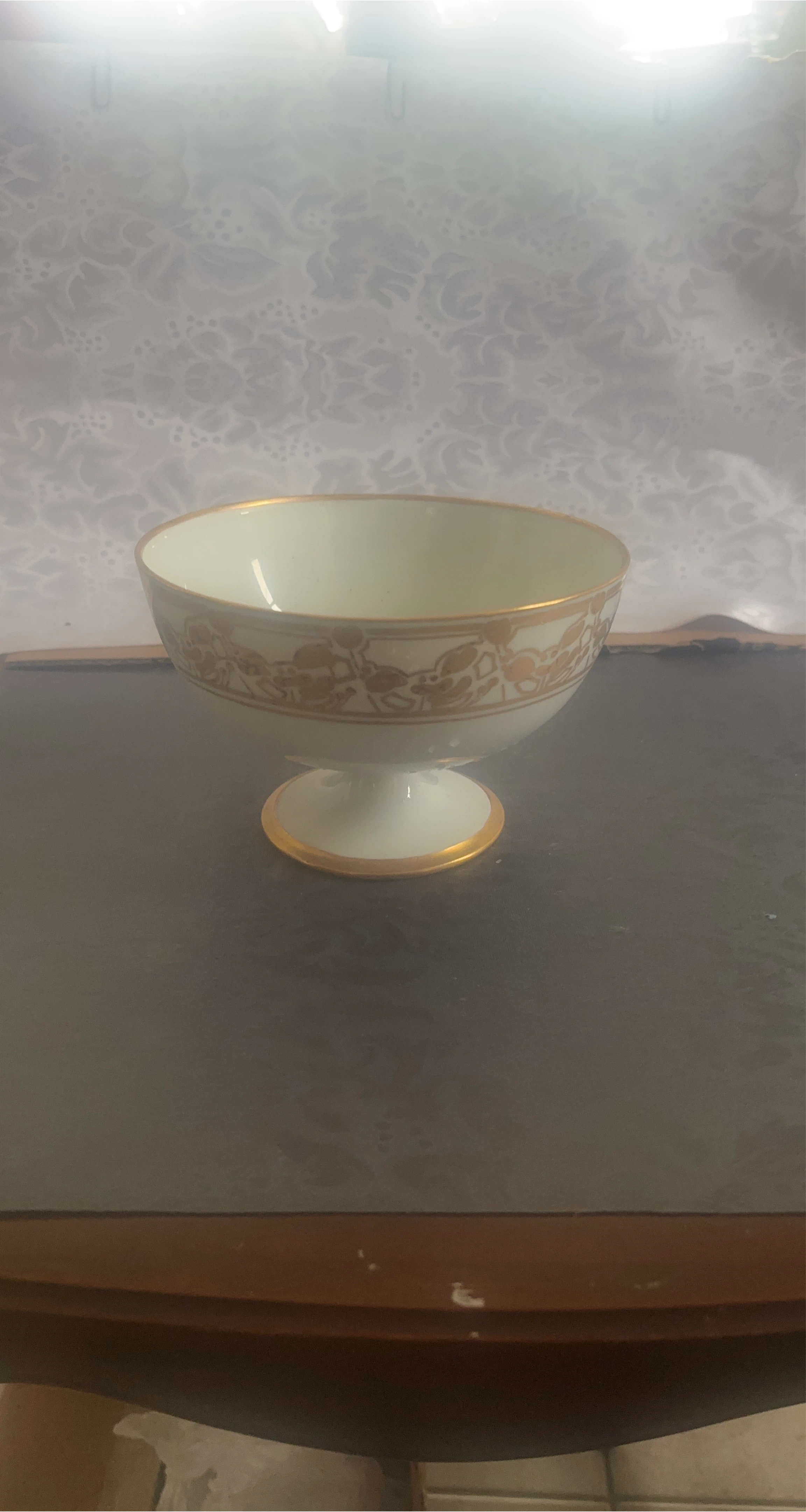 Footed Dessert Bowl with Gold Trim