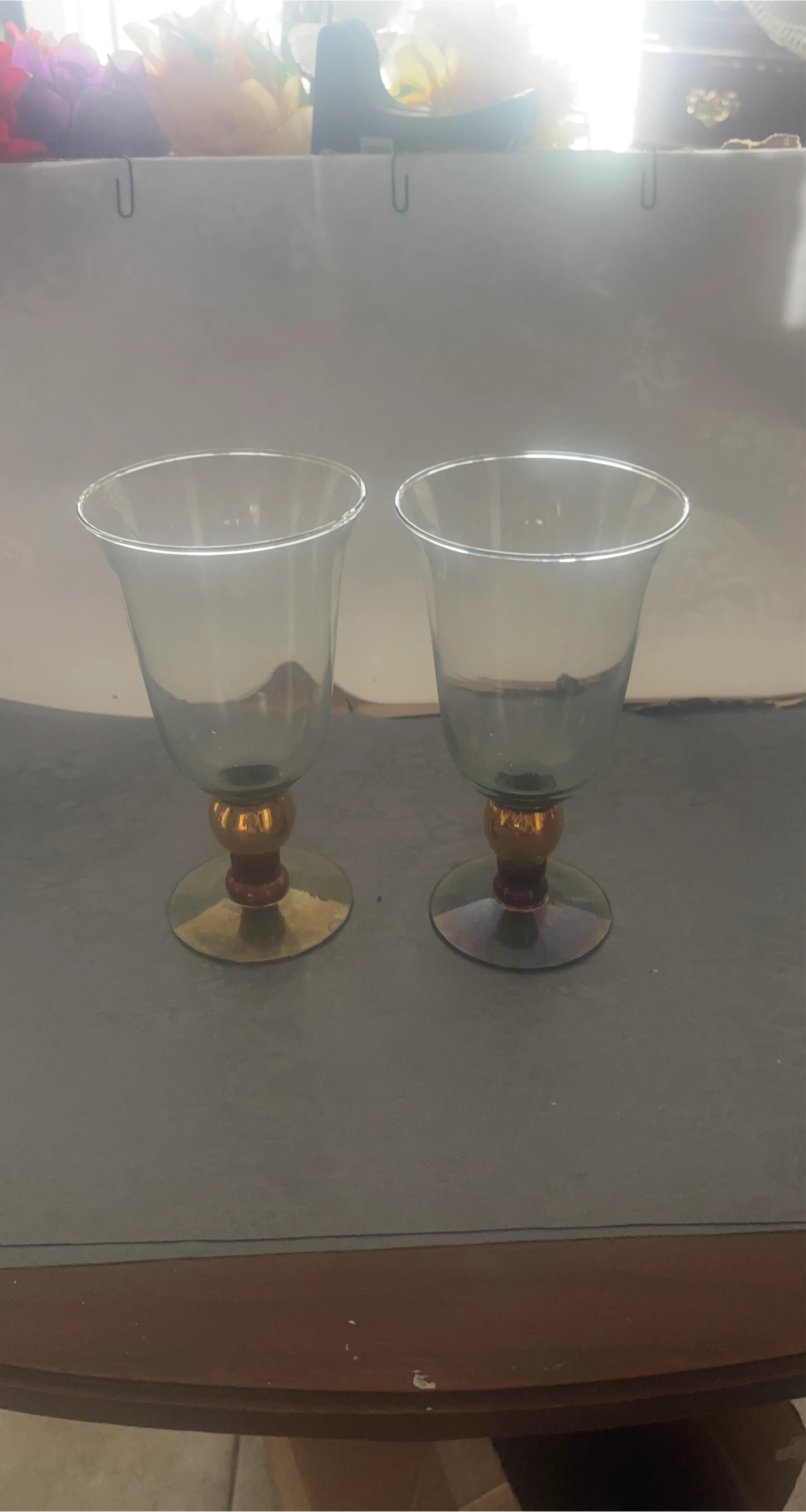 Set of 2 Decorative Glass Goblets