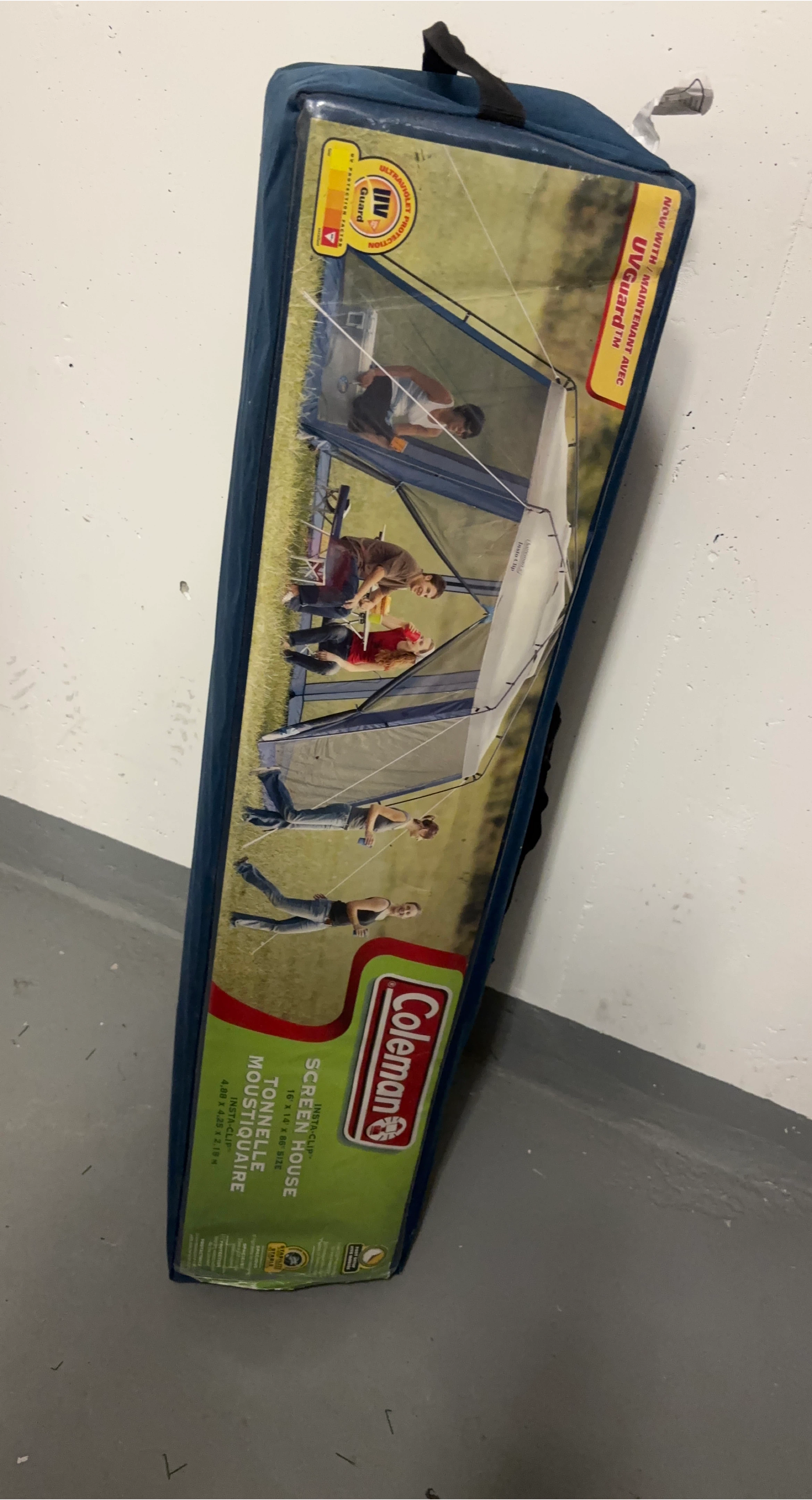 Coleman 16' x 14' Screen House