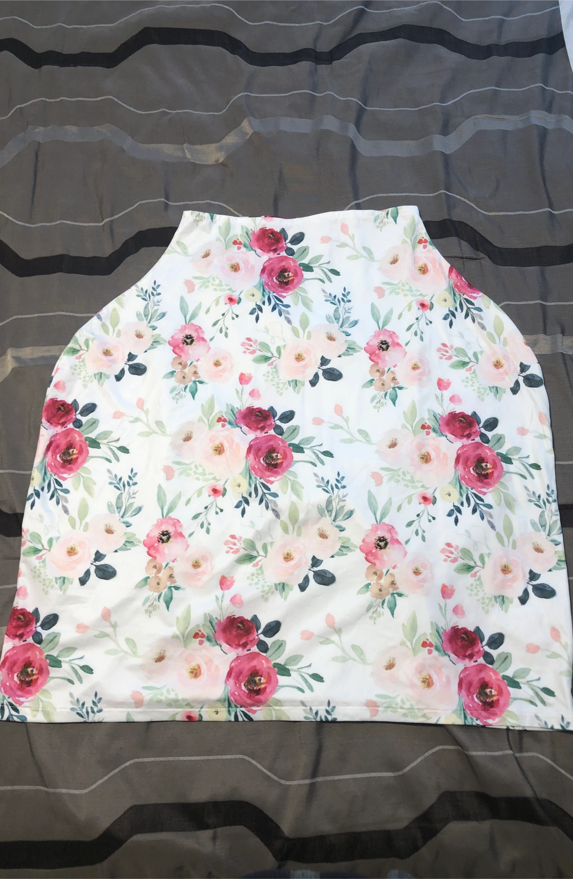 Floral Nursing Cover