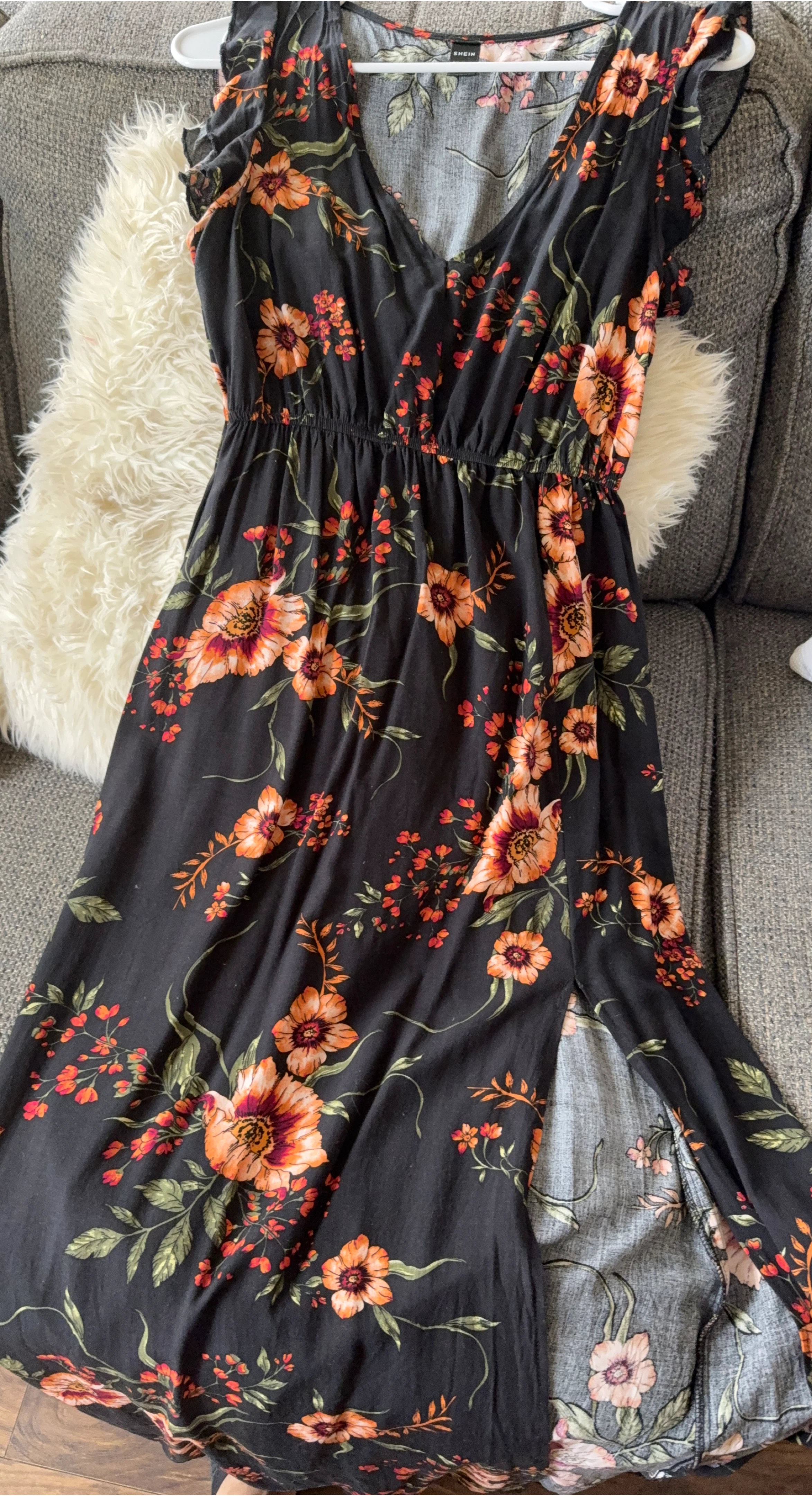 SHEIN Black Floral Print Maxi Dress with Slit