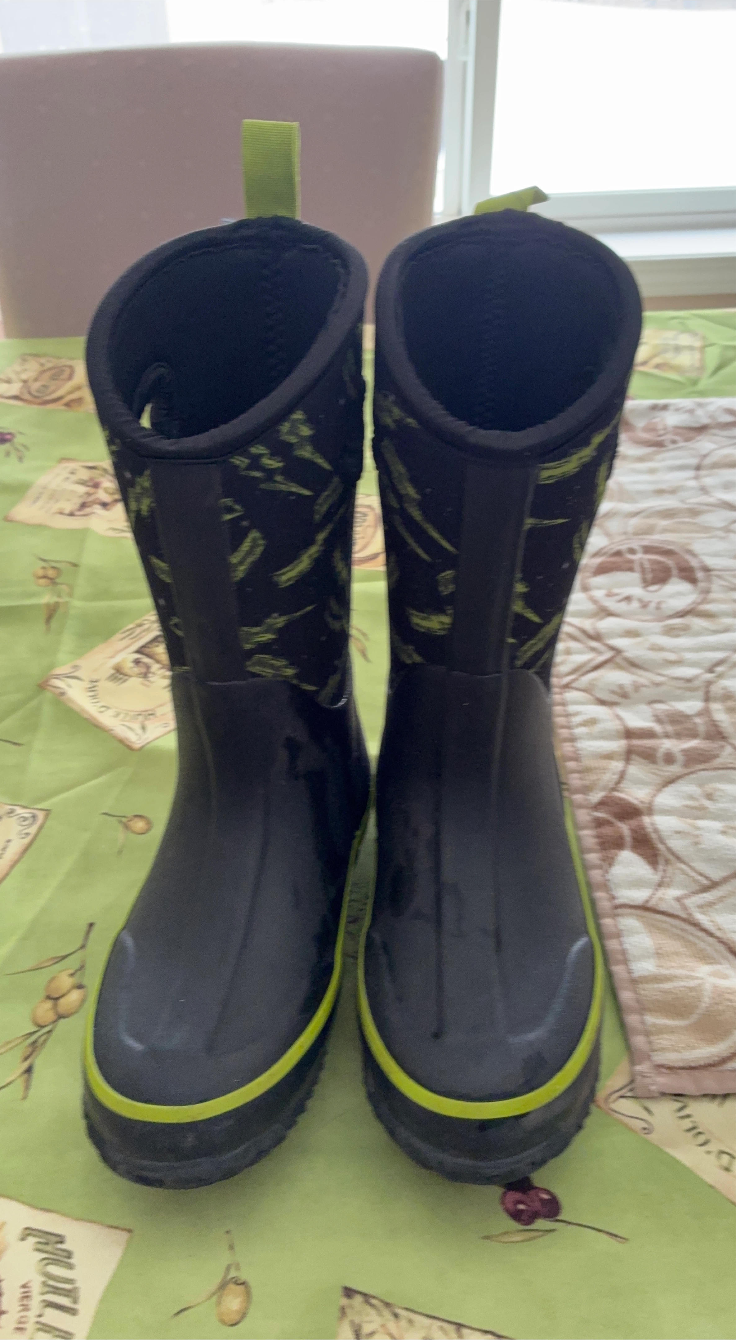 Kids Black & Green Rubber Boots
