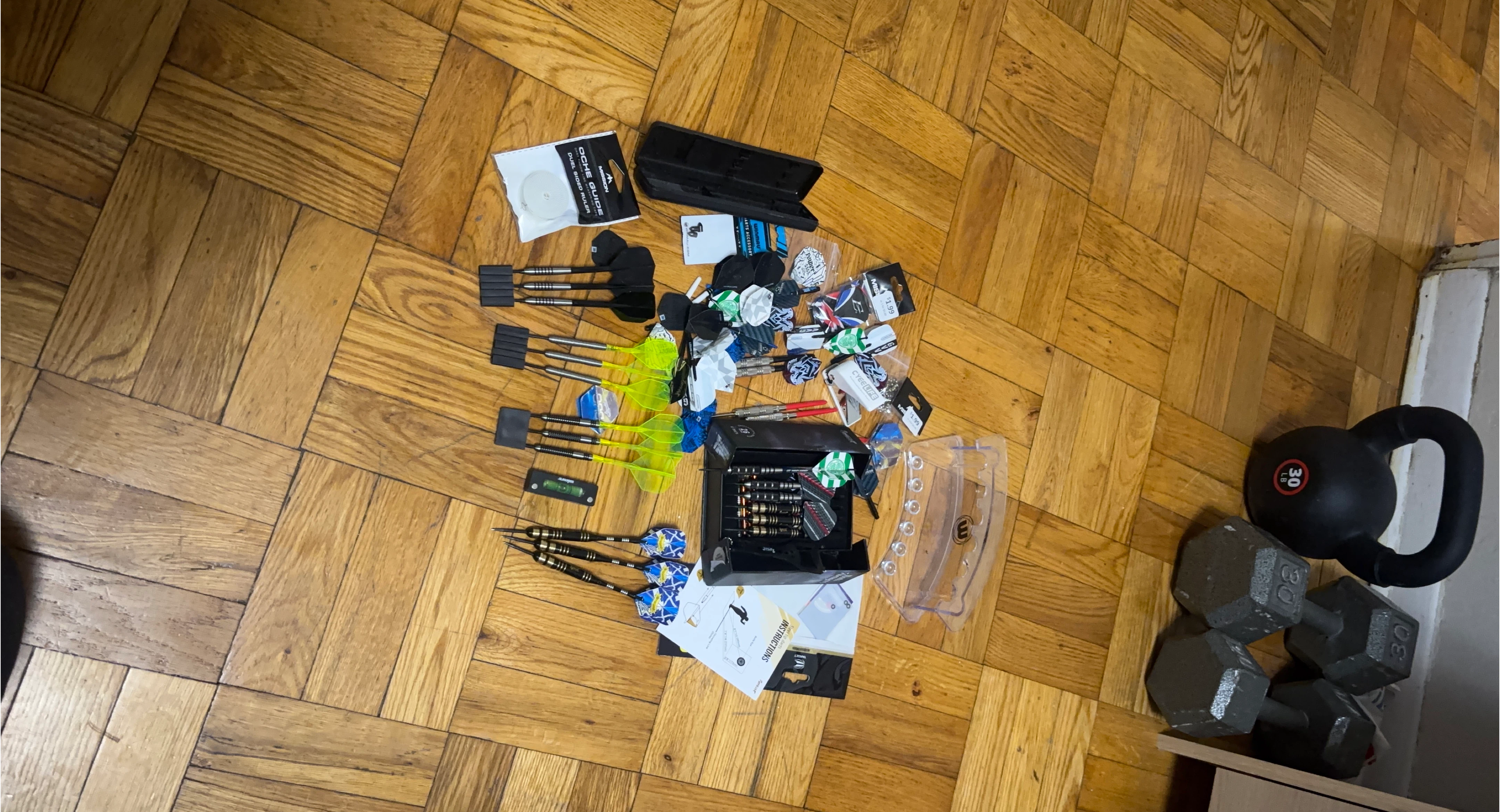 Assorted Darts Set with accessories