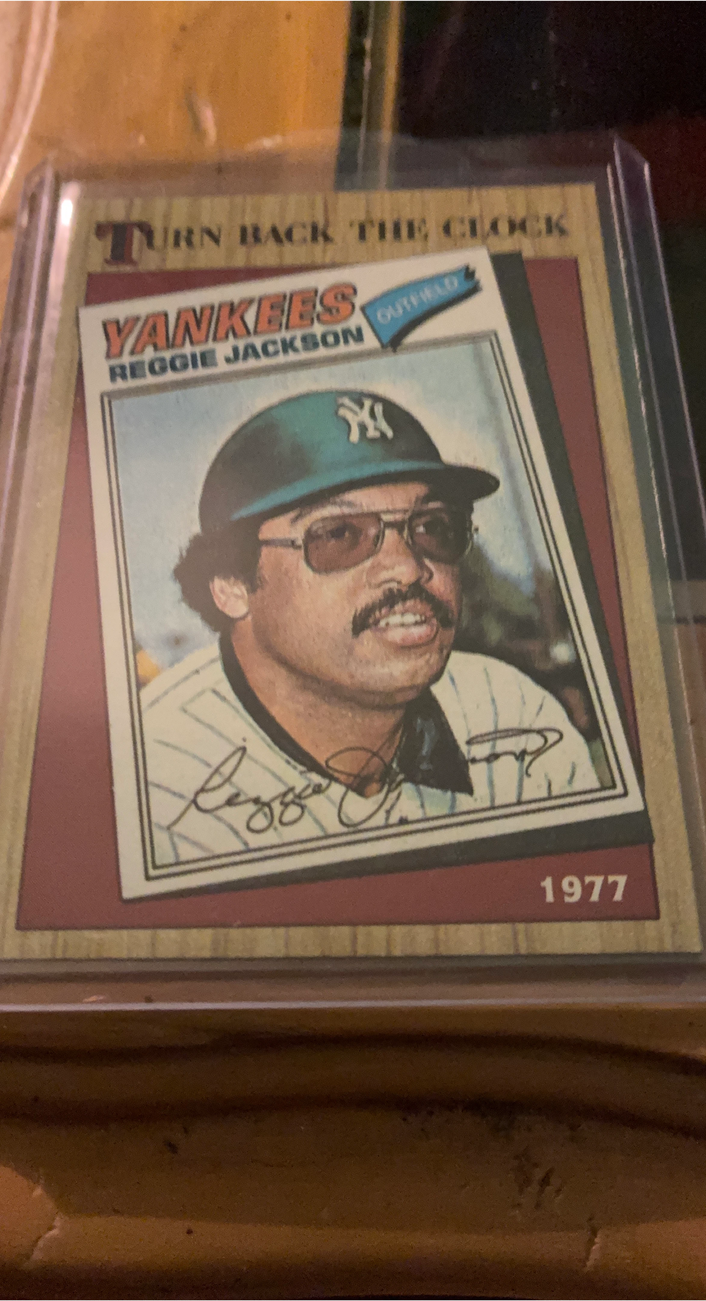 1977 Topps Reggie Jackson Baseball Card