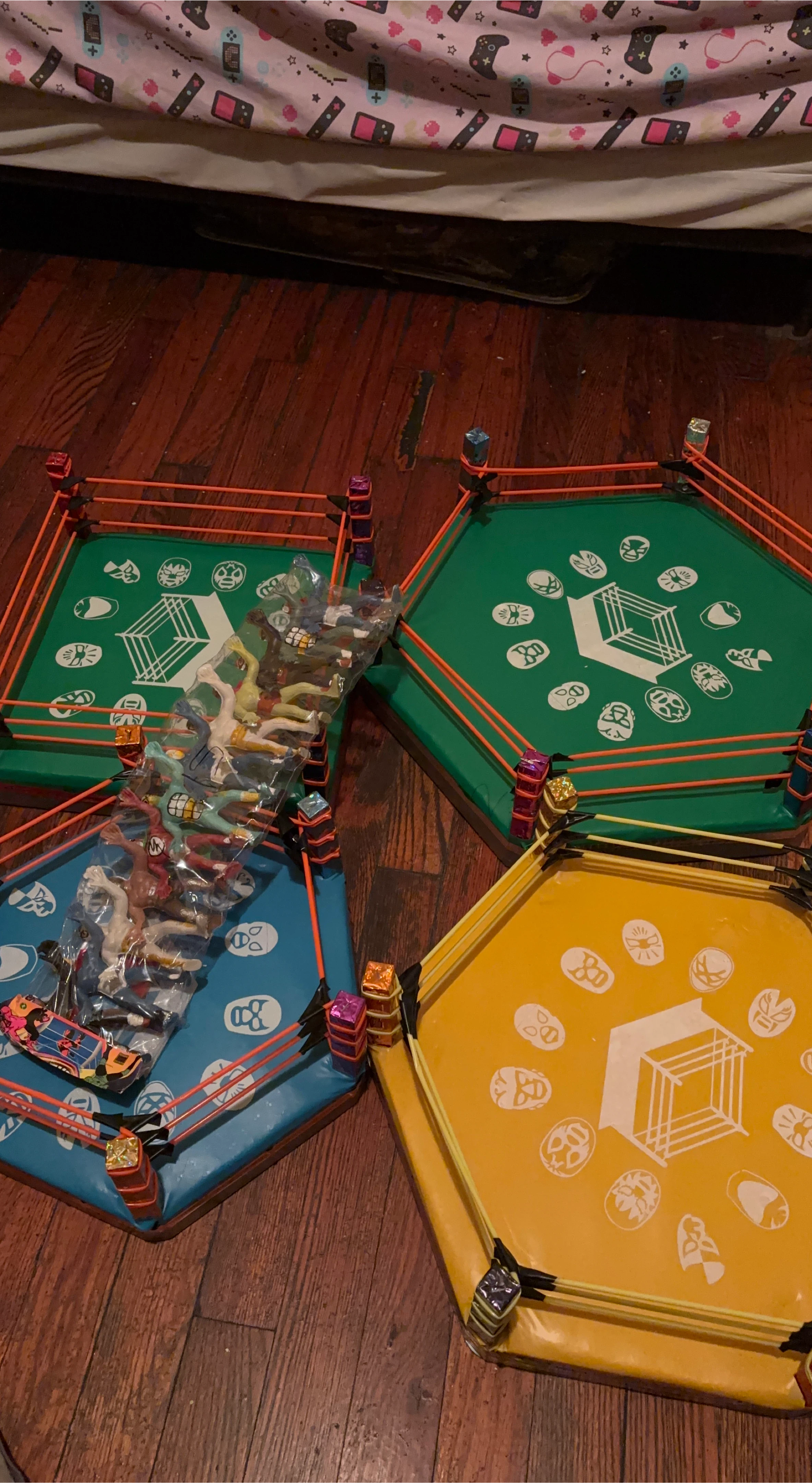Pro Wrestling Action Figure Ring Playset with Figures