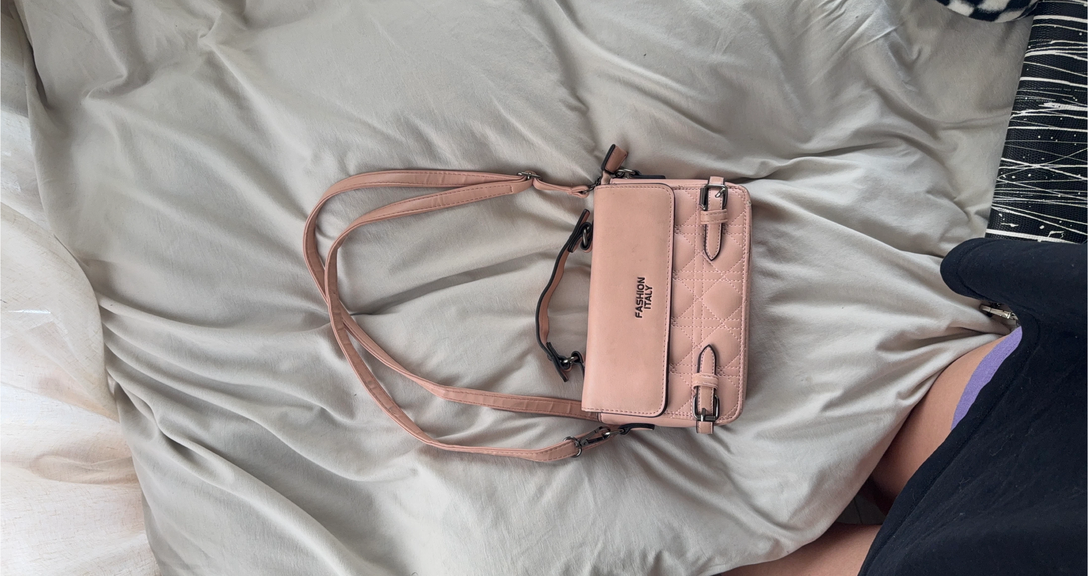 Fashion Italy Quilted Crossbody Bag - Pink