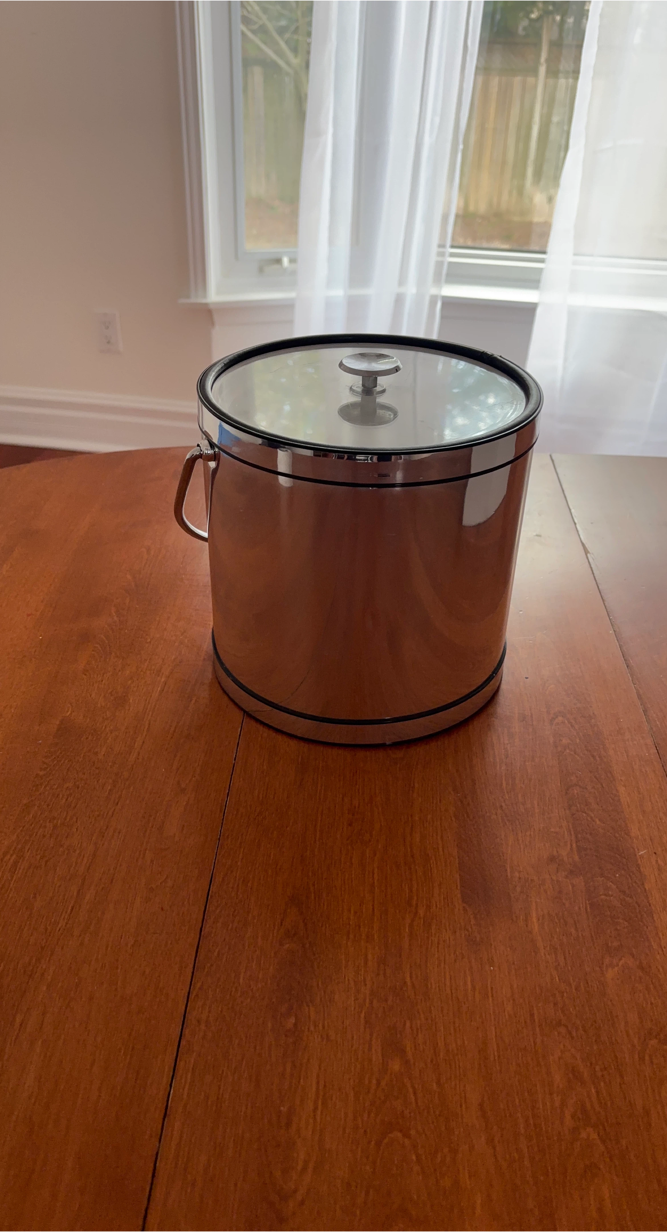 Stainless Steel Ice Bucket with Glass Lid