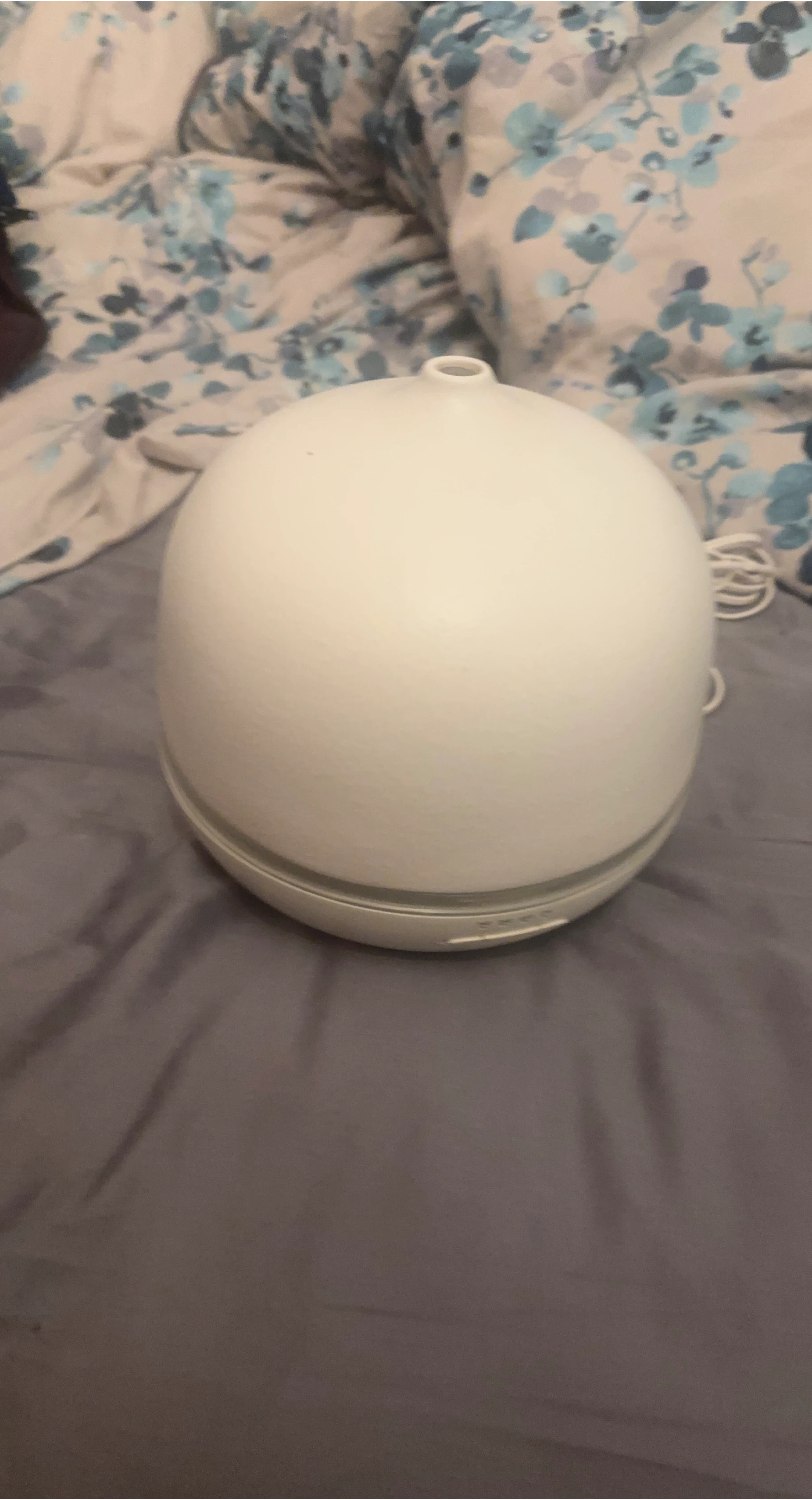 White Essential Oil Diffuser
