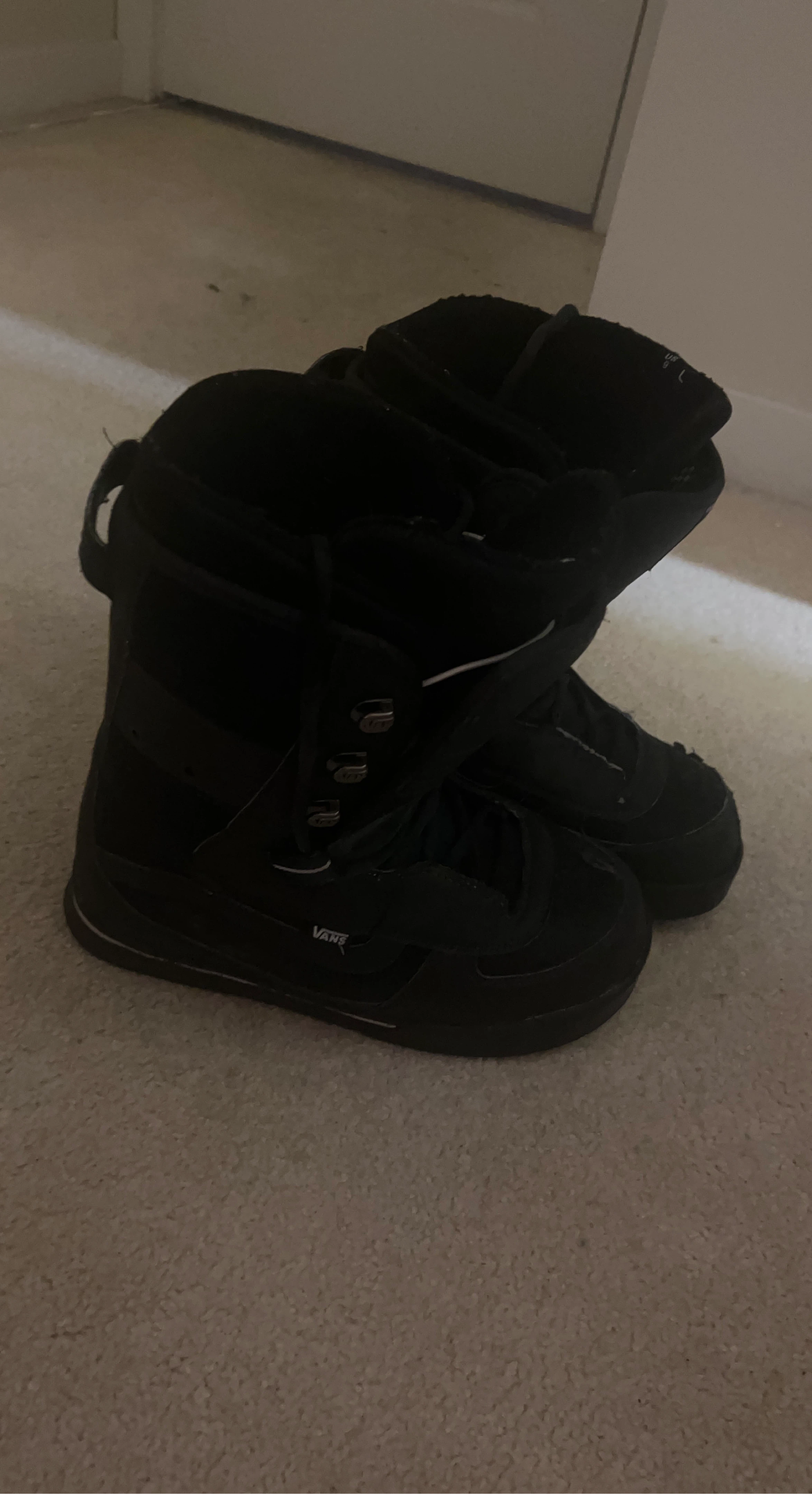 Vans Snowboard Boots