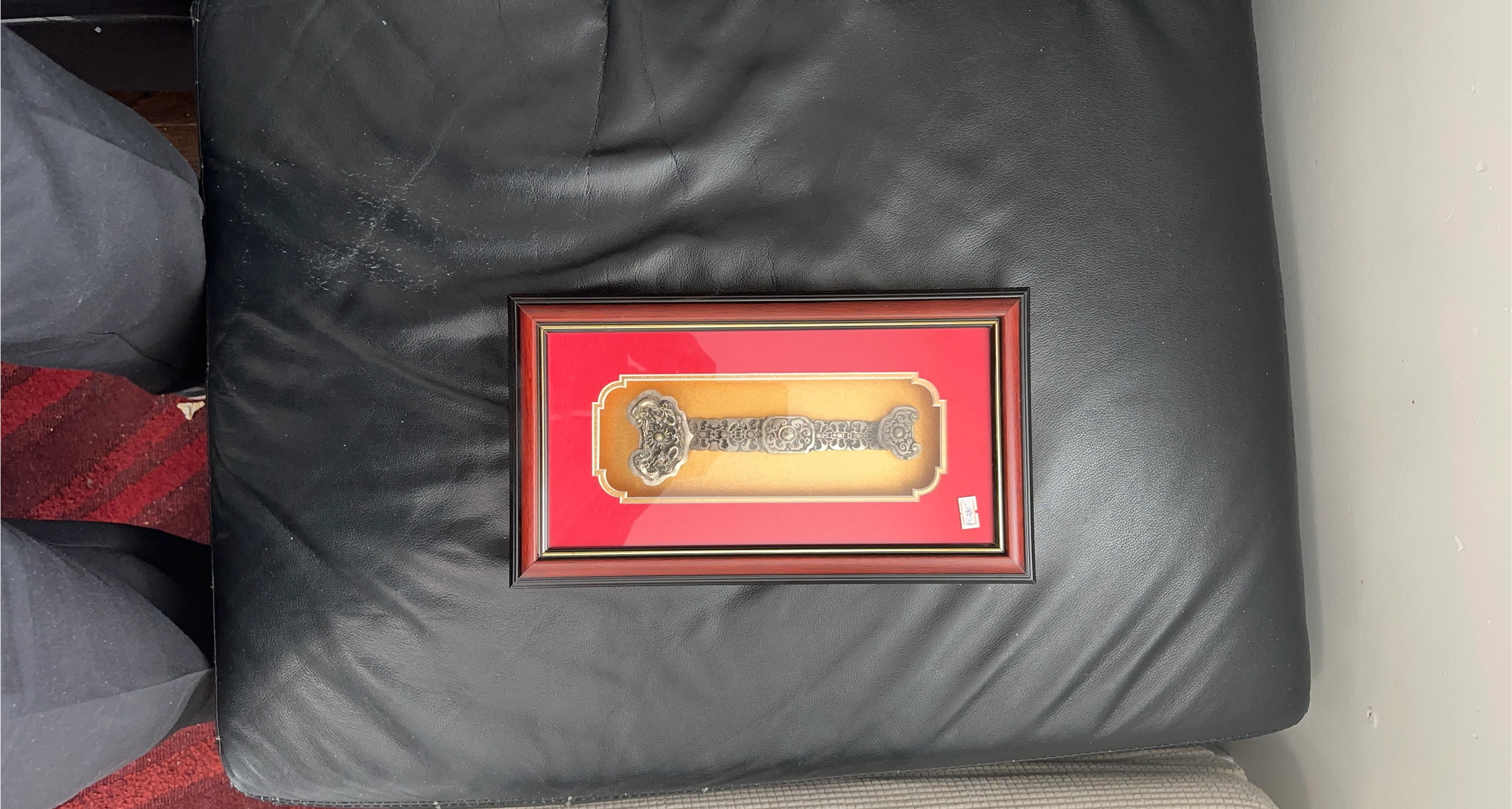 Decorative Chinese Metal Belt Buckle Display