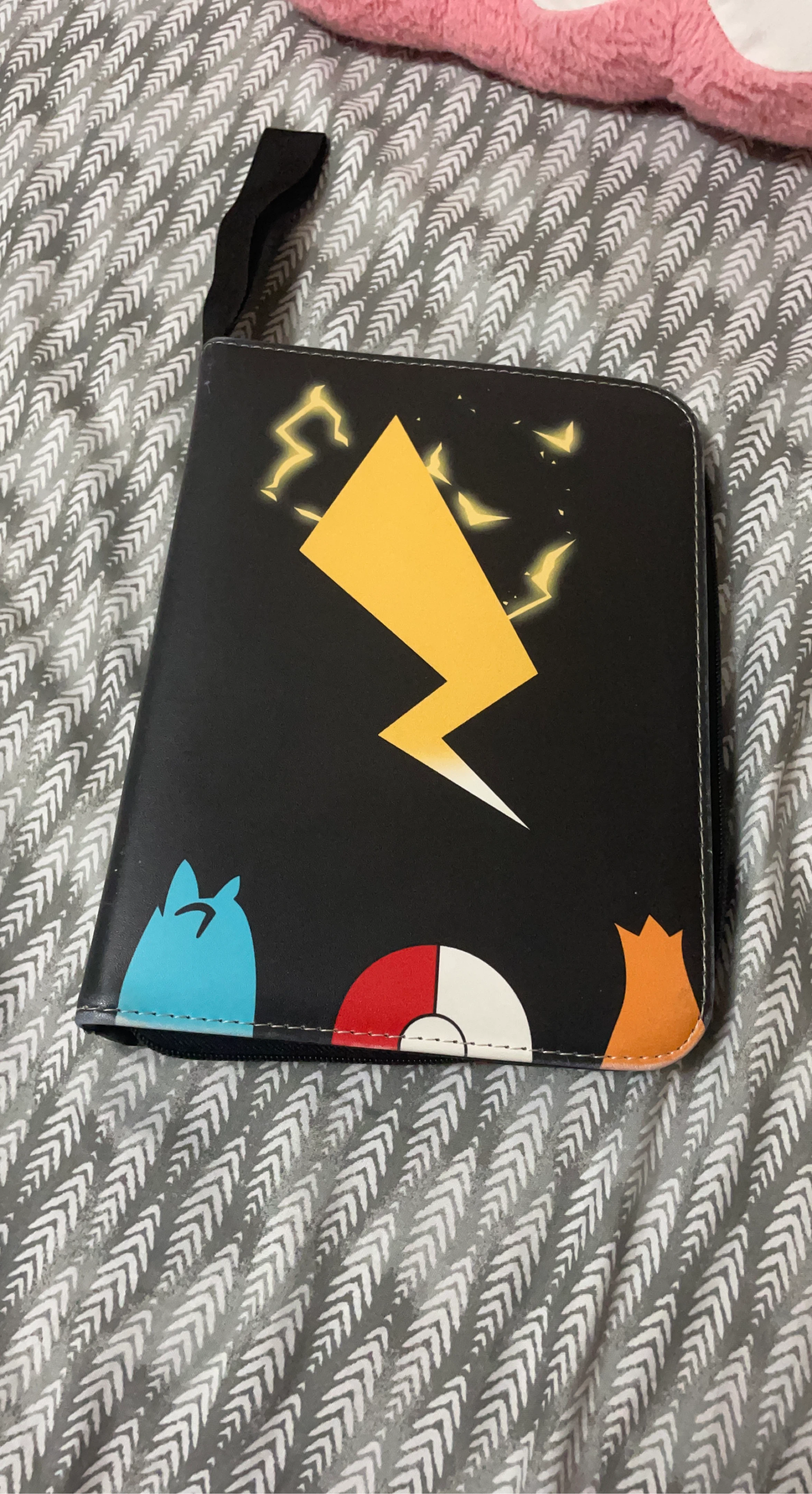 Pokémon Trading Card Binder