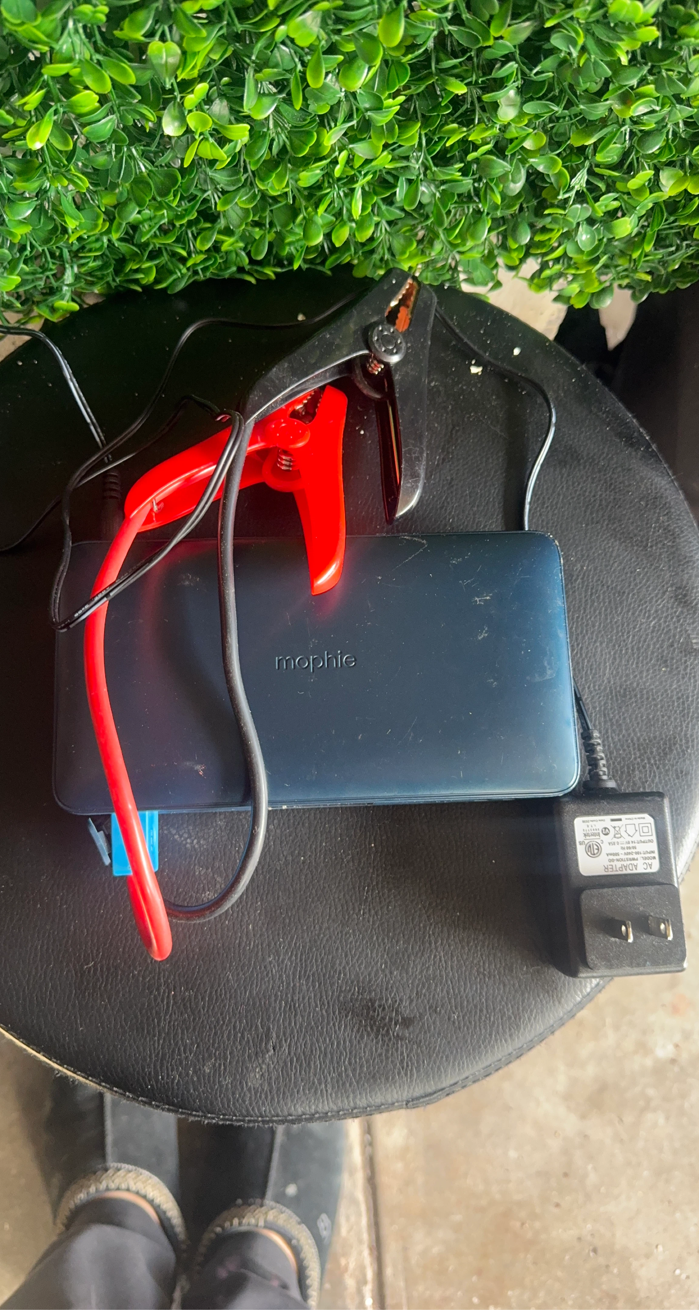 Mophie Powerstation GO with AC Adapter