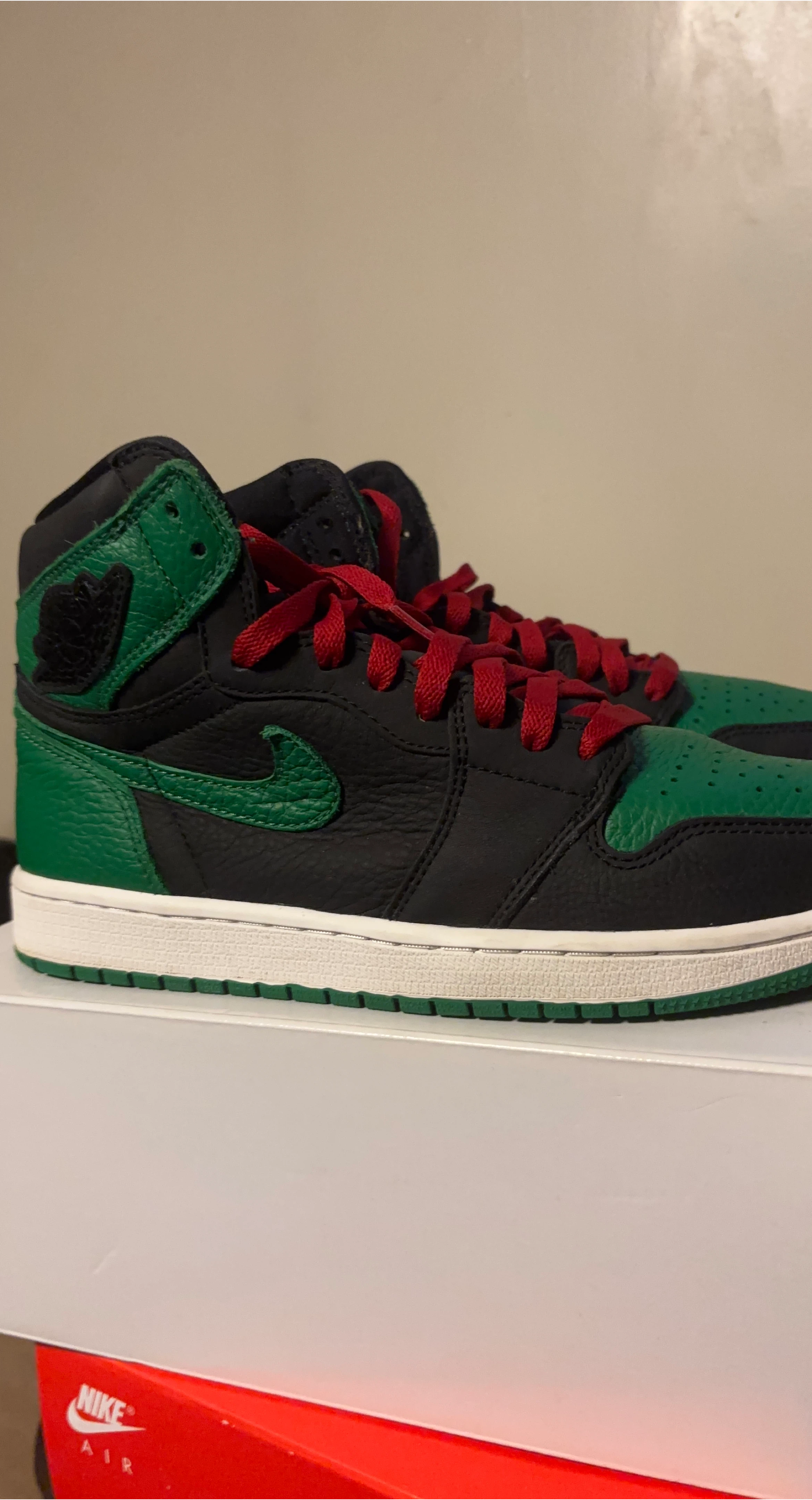 Nike Air Jordan 1 High "Gorge Green" Men's Sneakers