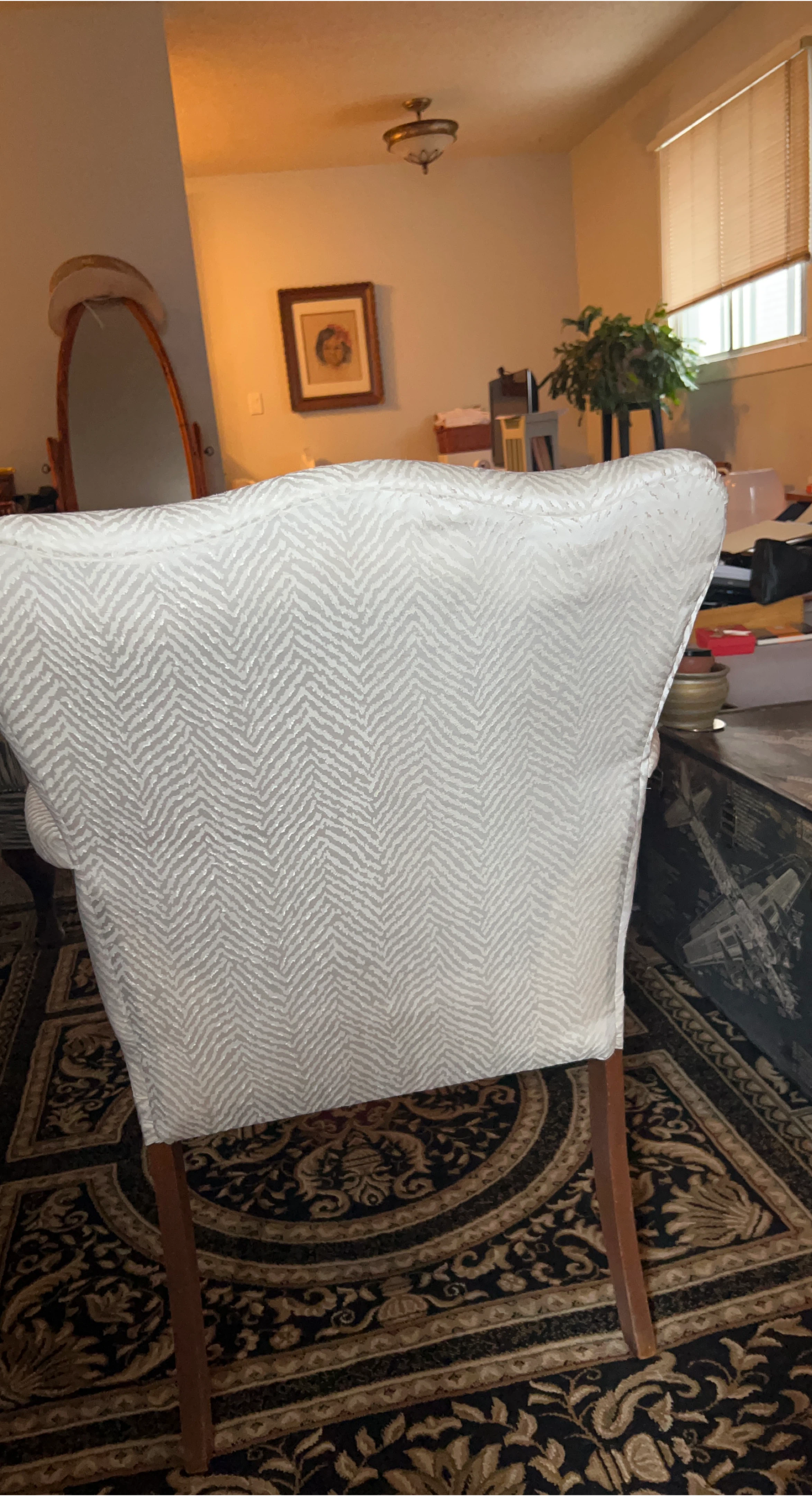 🥕Cream Queen Anne style Accent Chair with Herringbone Pattern - photo 2