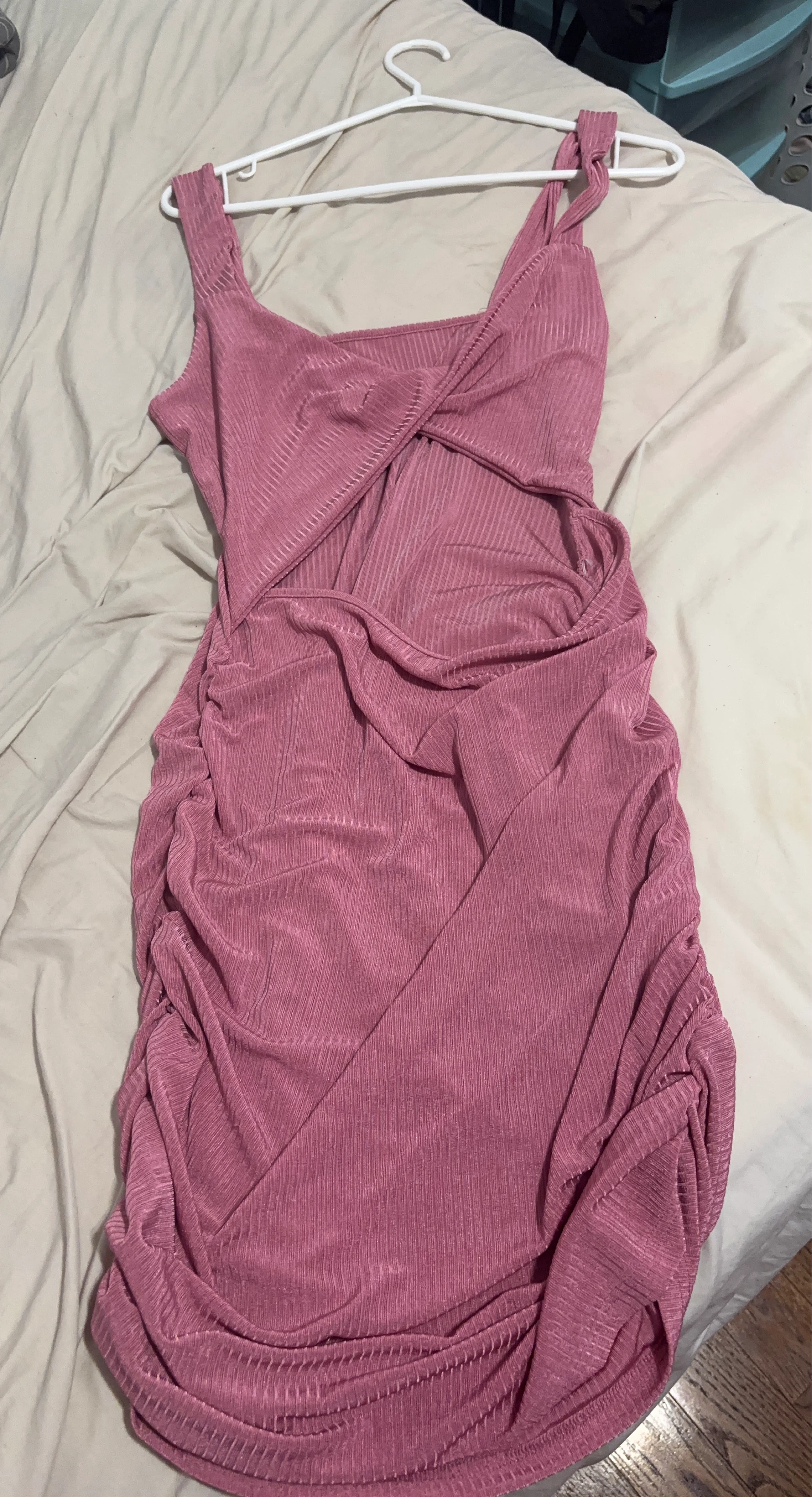pink ruched bodycon dress