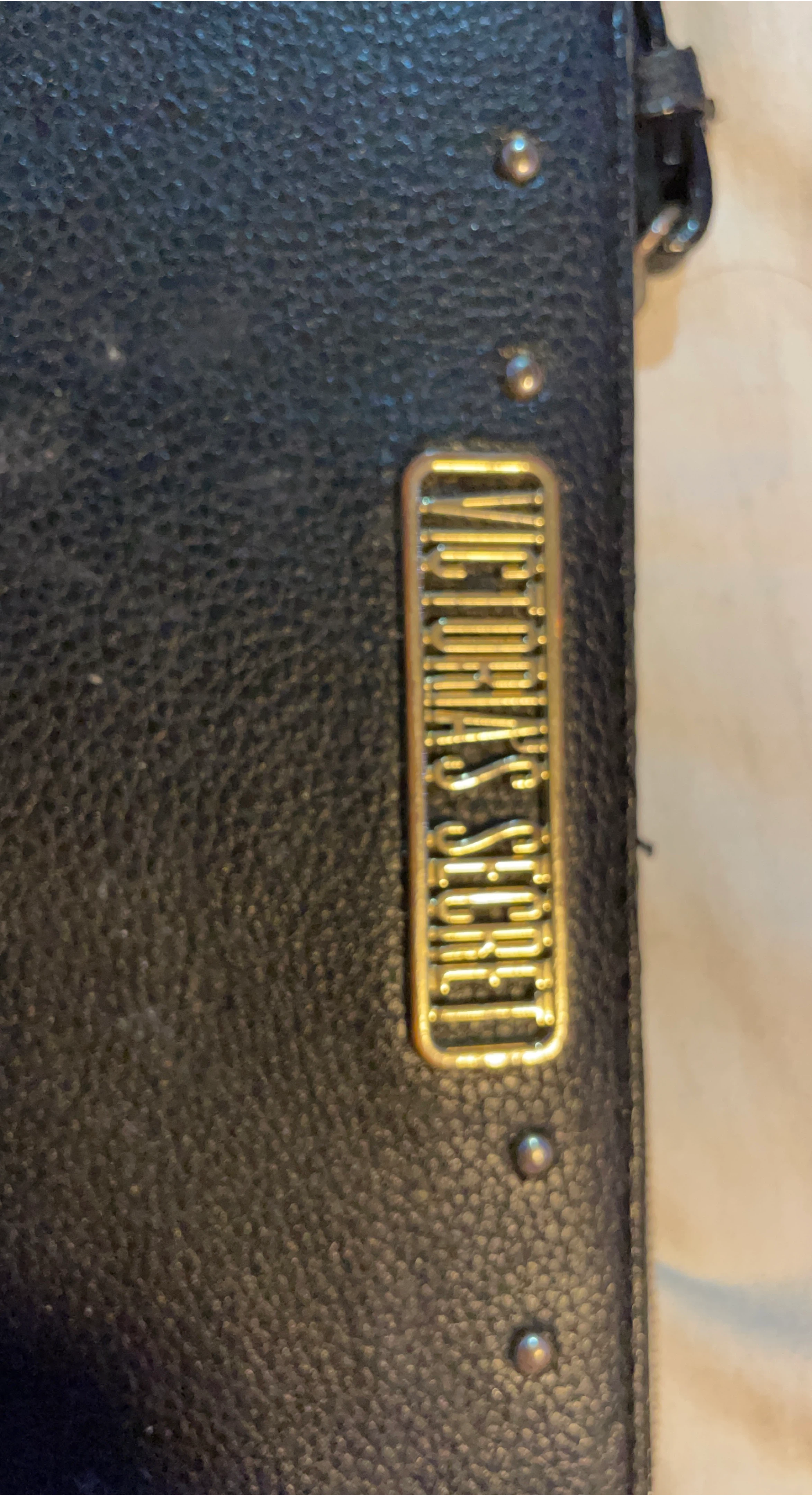 Victoria's Secret Black Wallet - photo 2