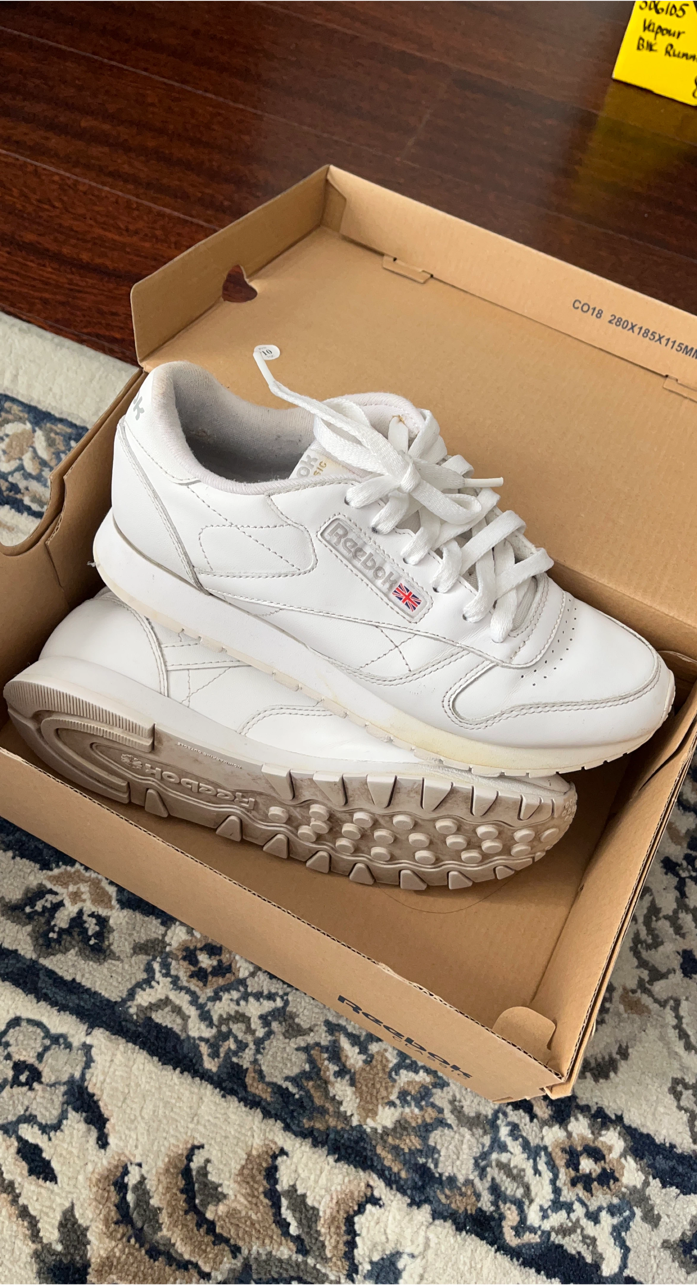 Reebok Classic Leather Sneakers Women’s Size 6.5 – White w/ Box - photo 2
