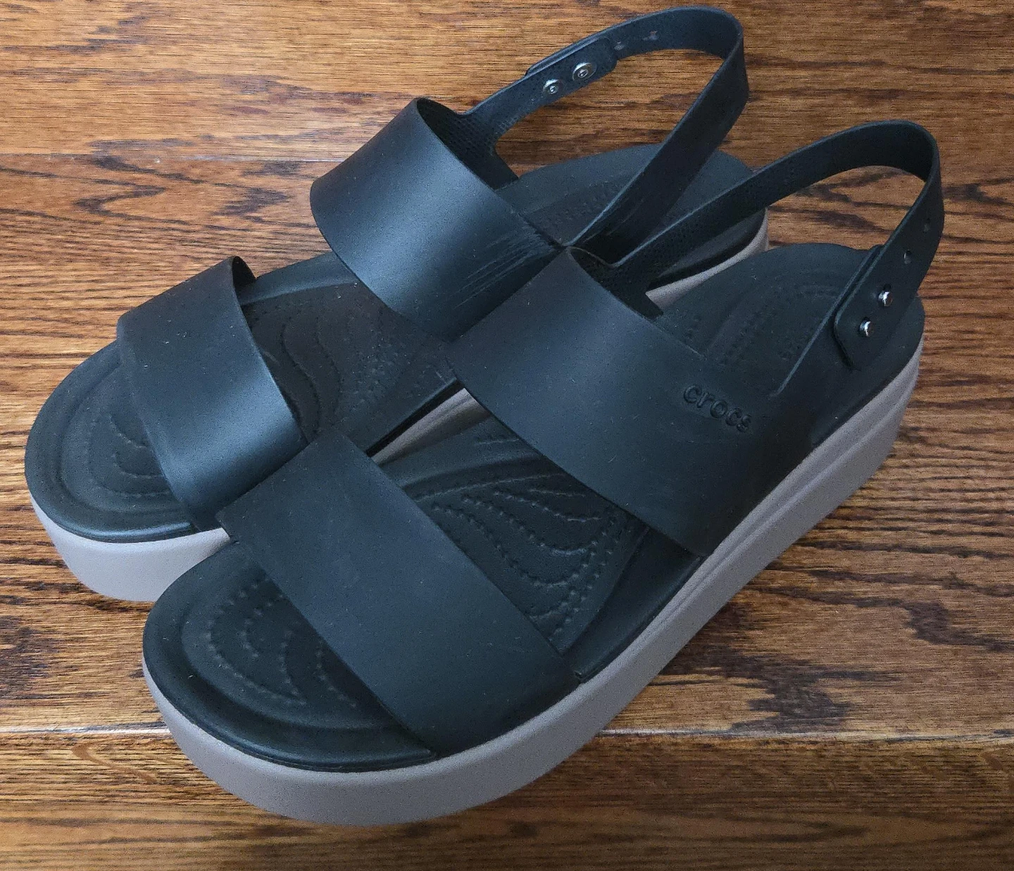 🧡Crocs Black Platform Sandals size 9 - photo 4