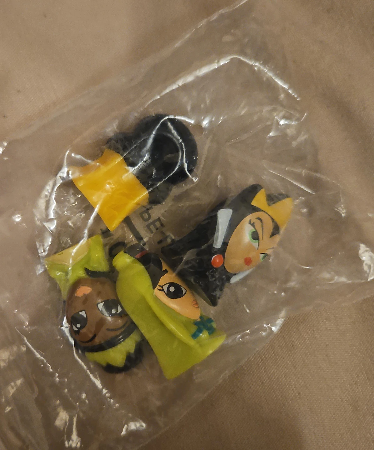 4 disney wikkeez figurines