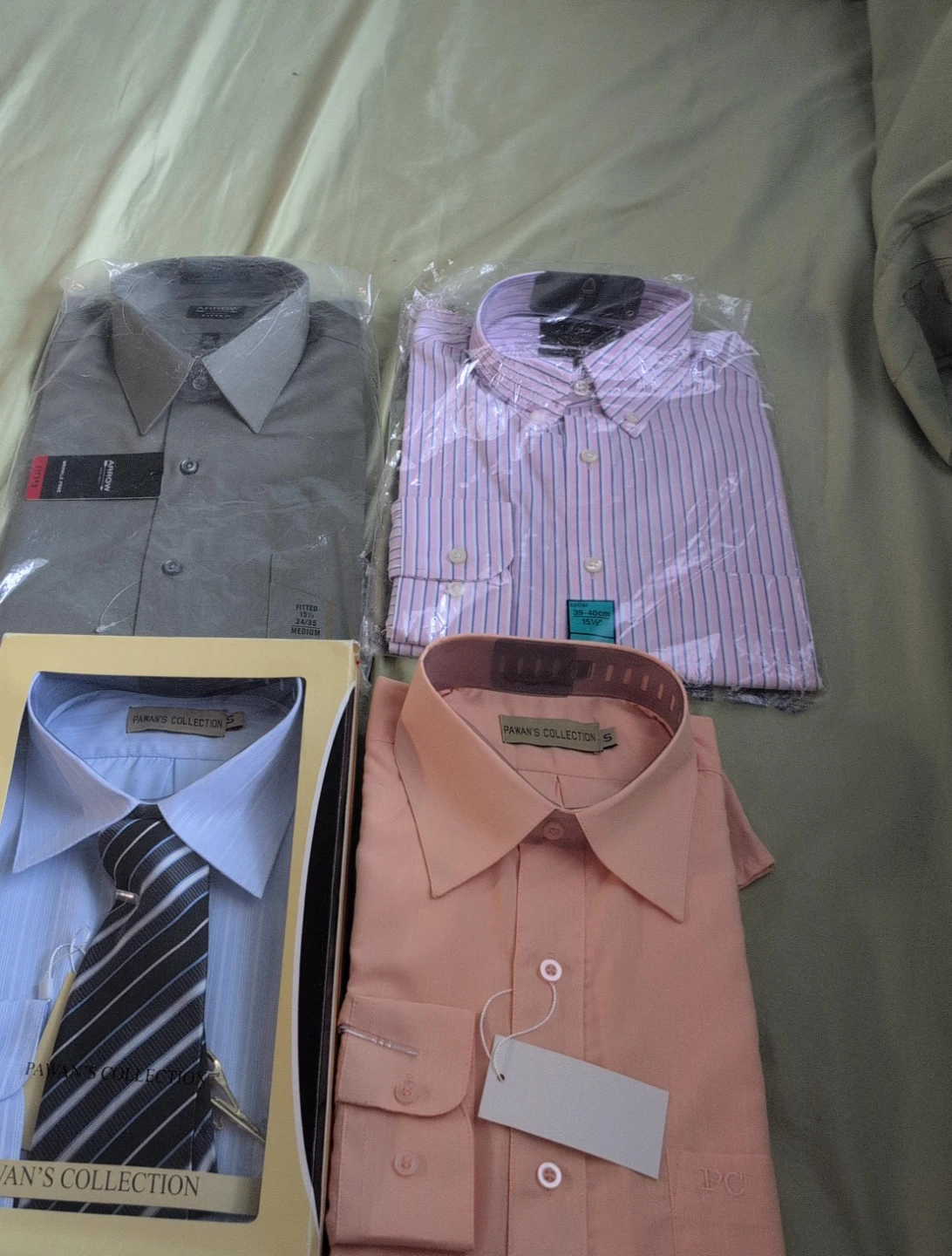 Pawan's Collection Dress Shirts and Tie Set $40