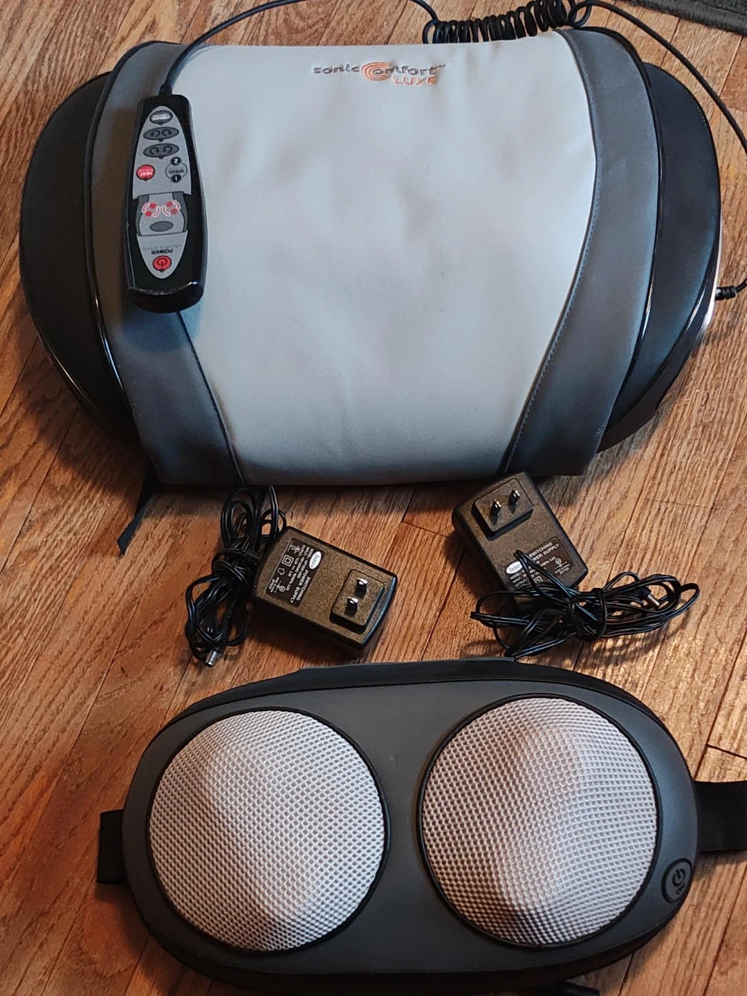 Sonic Comfort Deluxe Massager with Remote and Power Cords