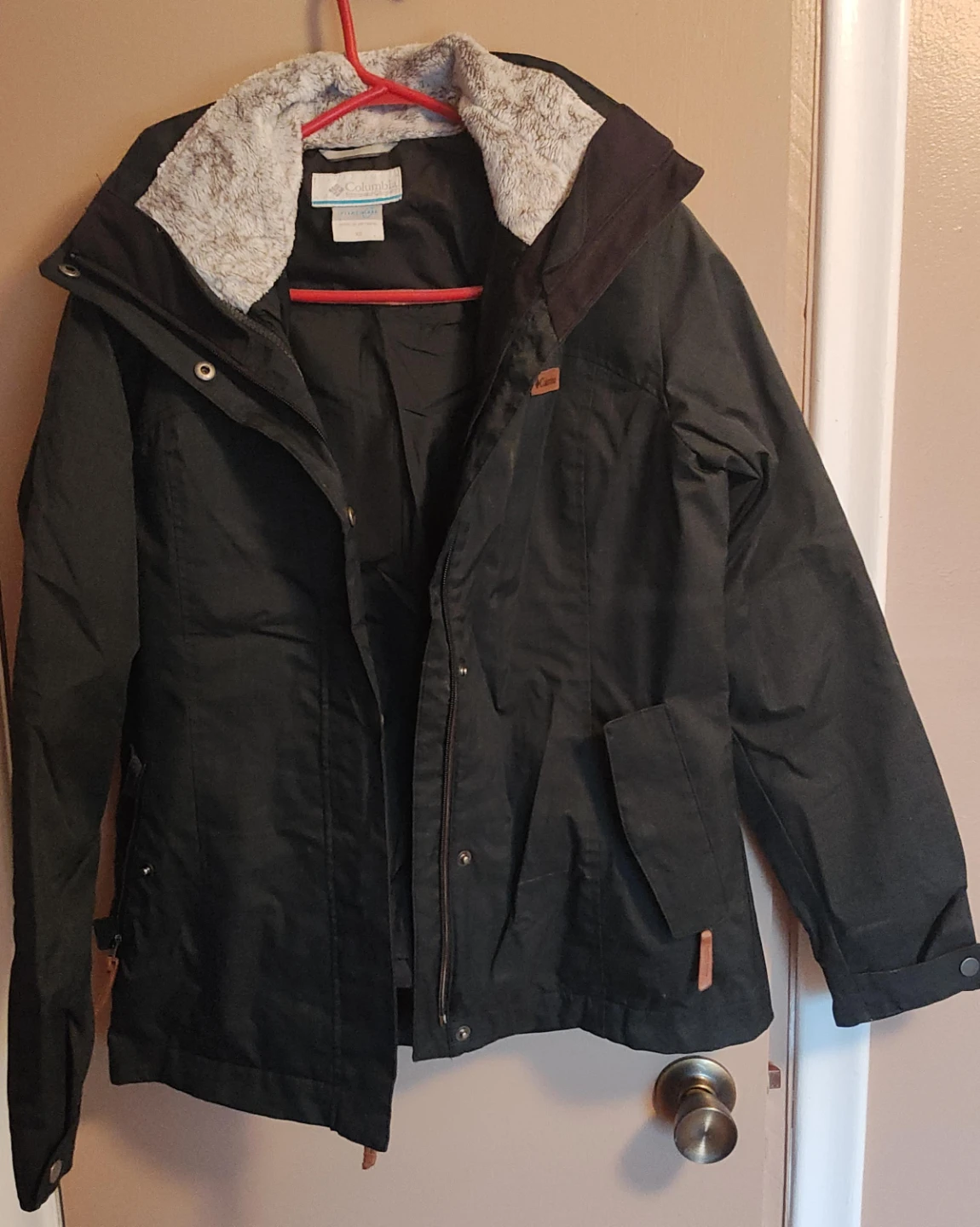 Columbia Women's Jackets (2)