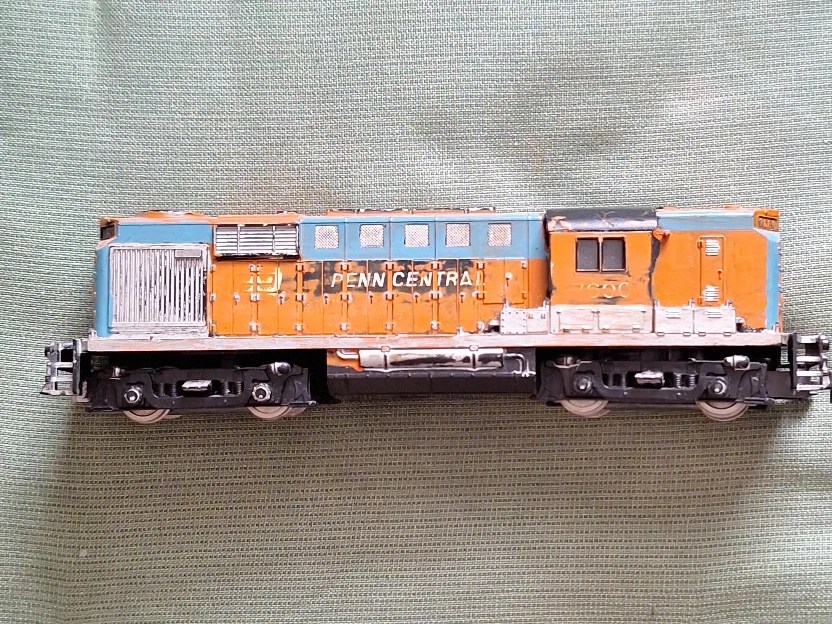 Penn Central Model Train Engine