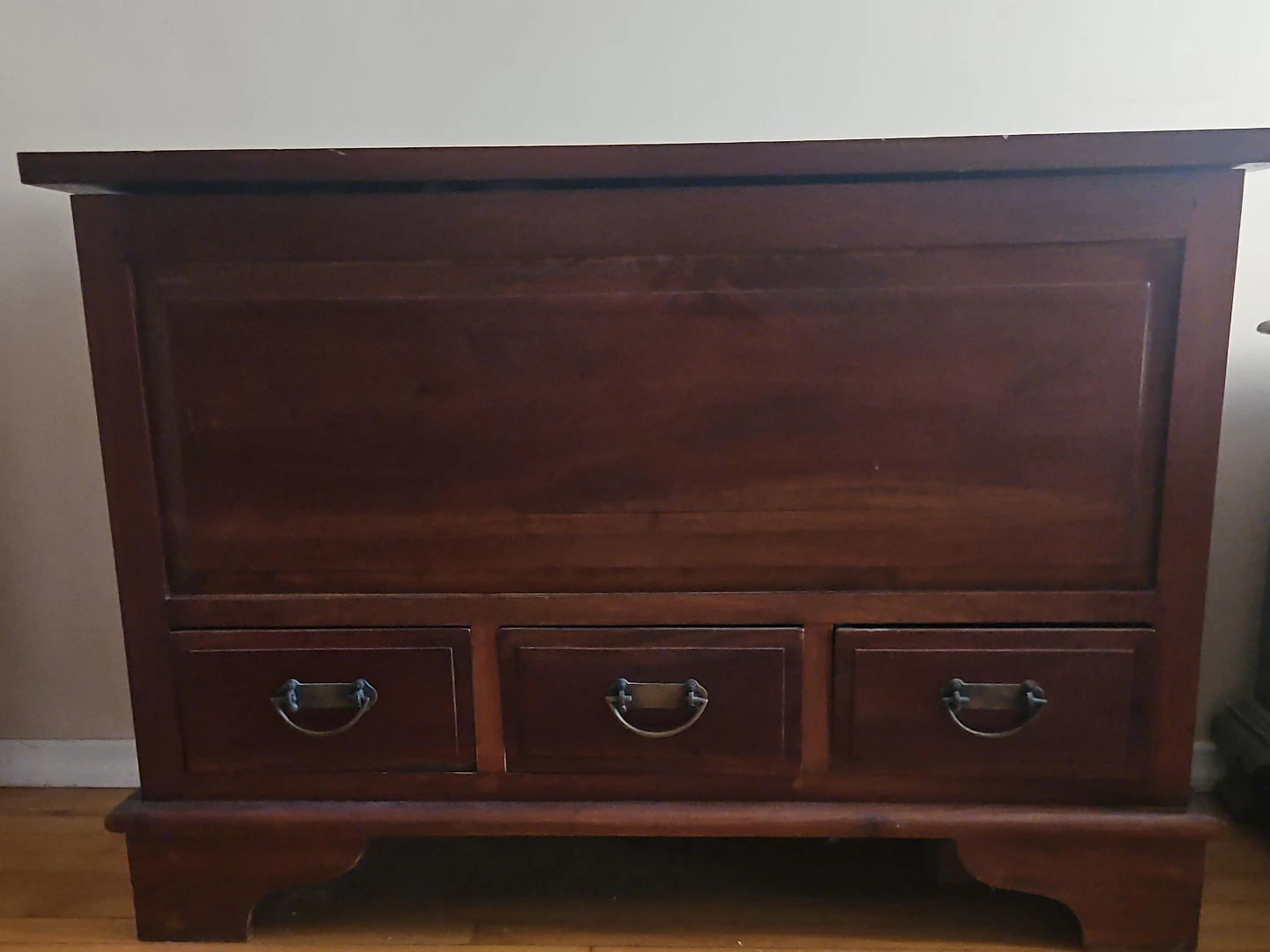 Wooden Blanket Chest with 3 Drawers