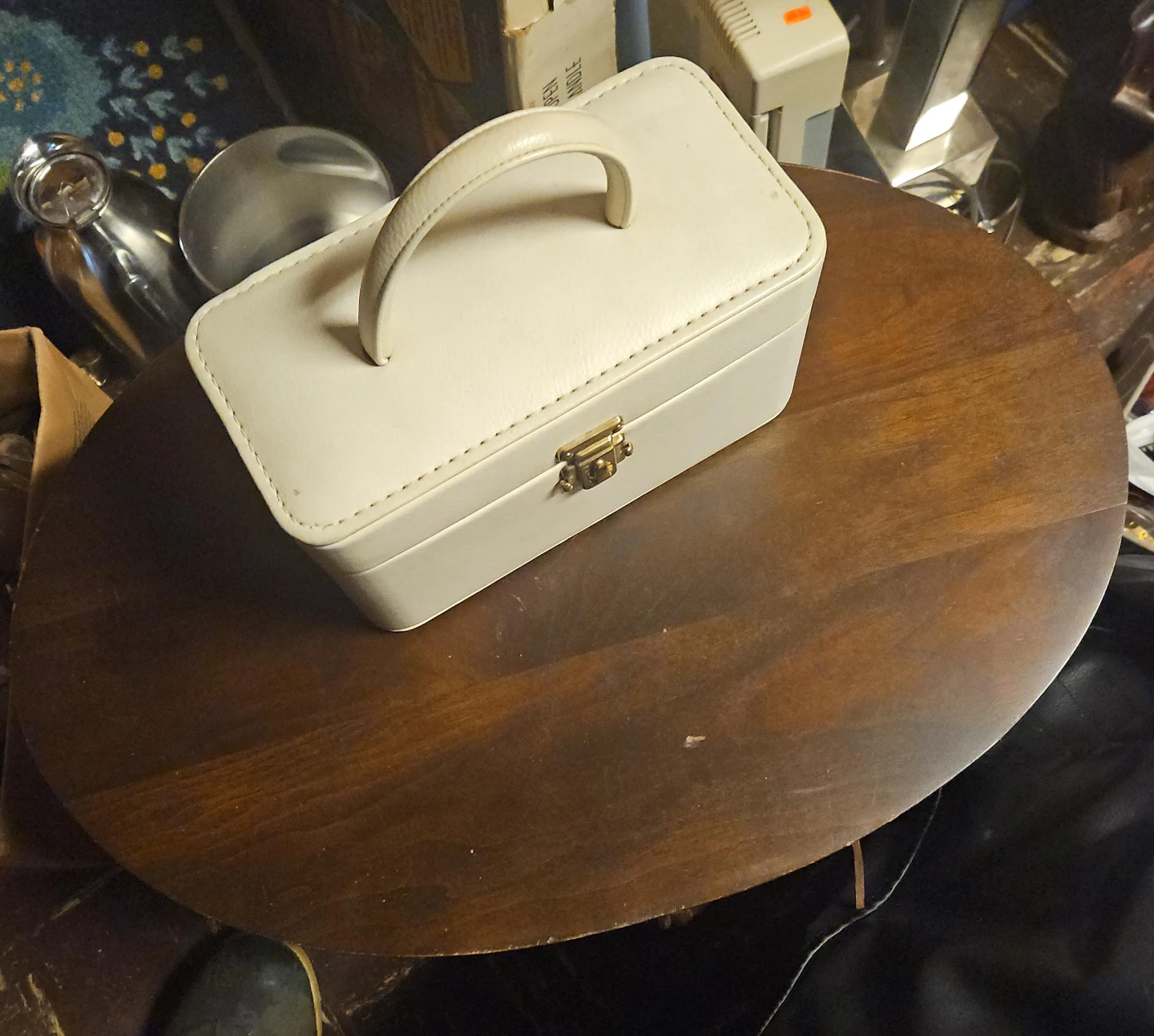 Vintage White Vanity Case with Mirror