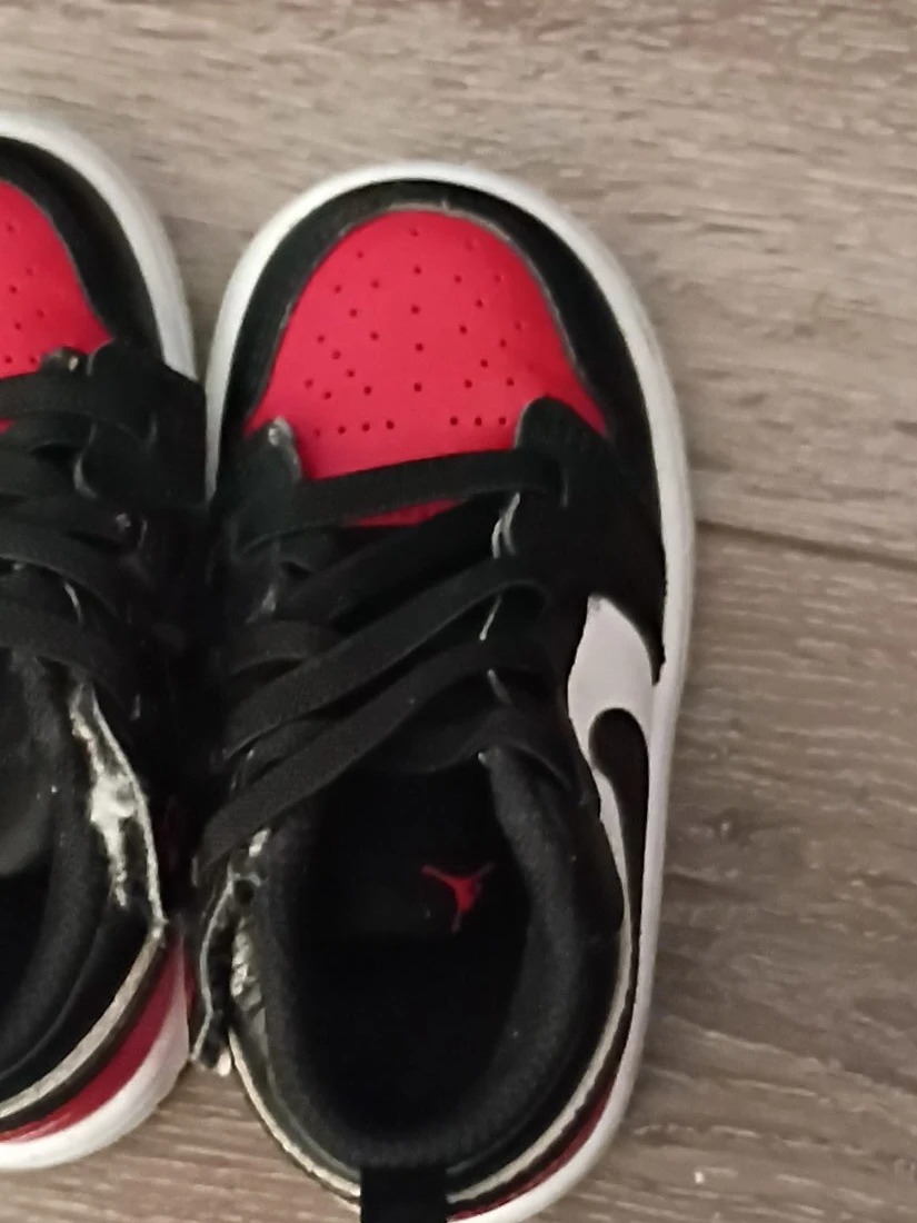 Toddler Air Jordan 1 Low SE Sneakers
