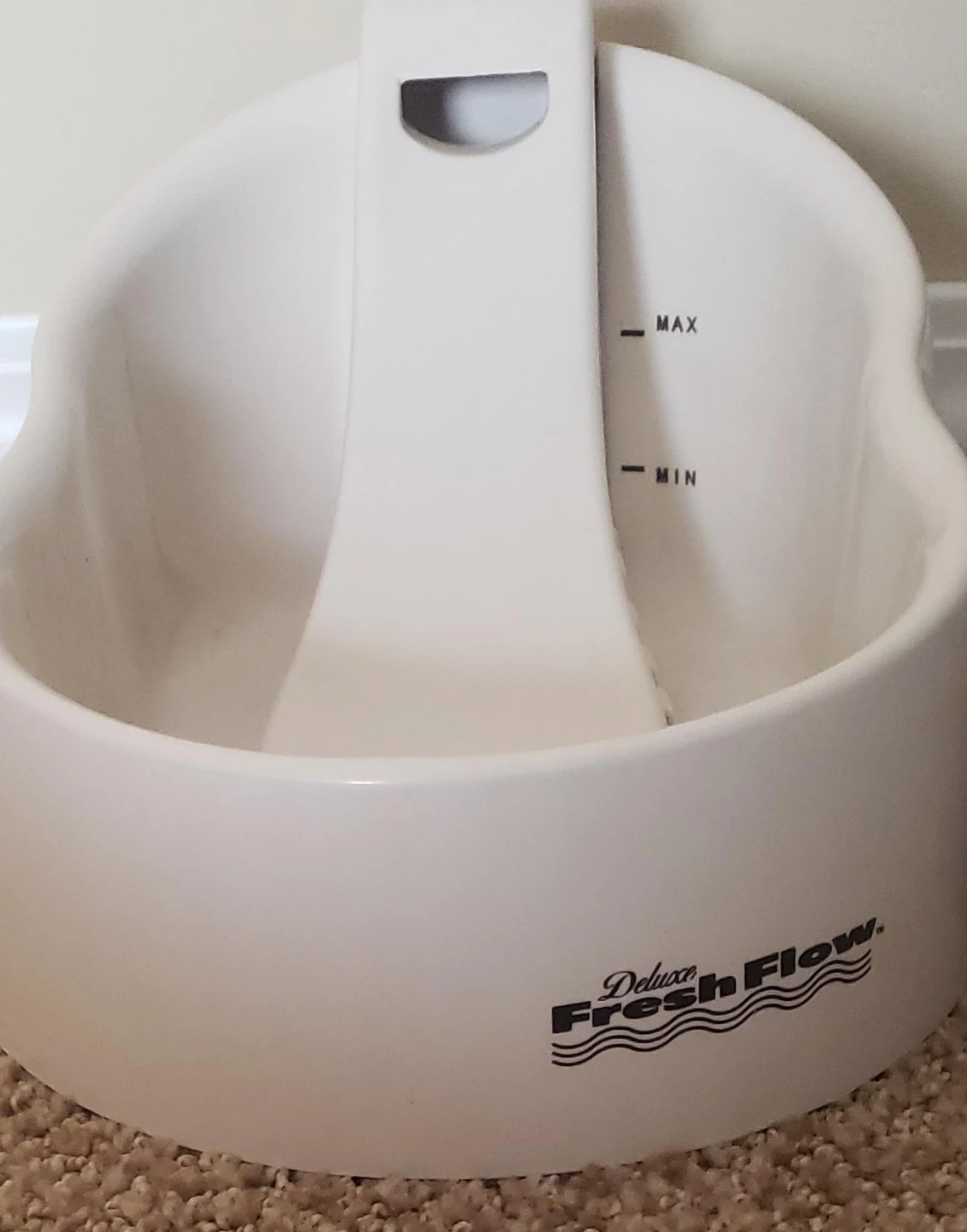 Deluxe Fresh Flow Pet Water Fountain
