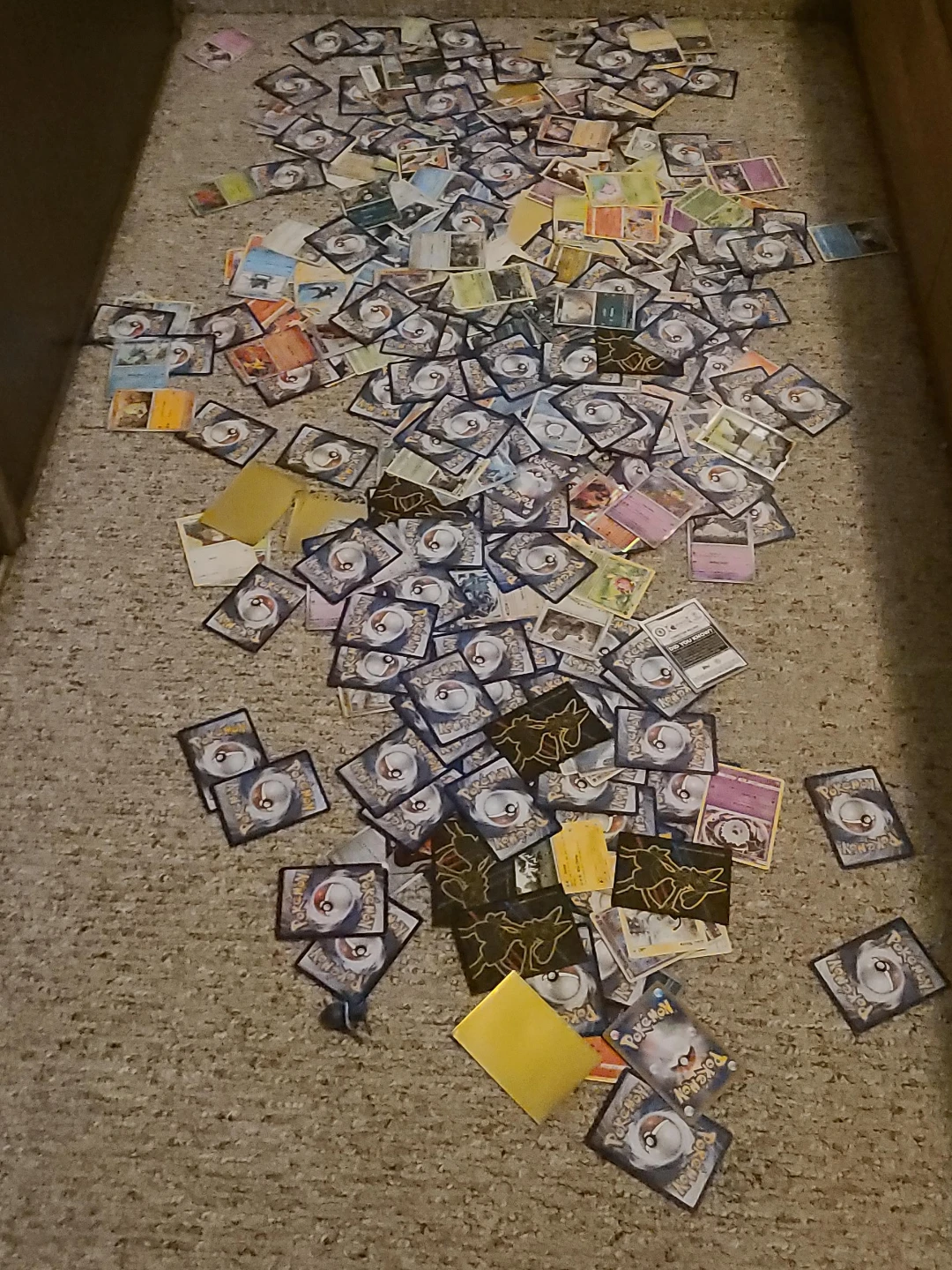 Bulk Lot of Pokémon Trading Cards