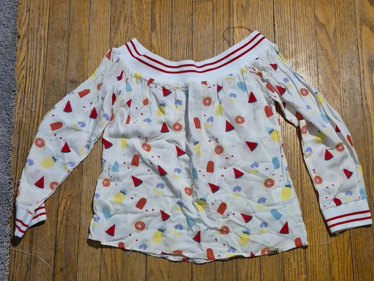 Lizette Collection Women's Graphic Print Blouse - Size M