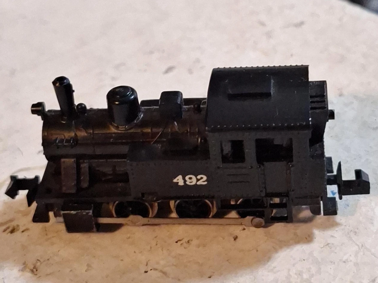 Black Model N Scale Train Engine 492