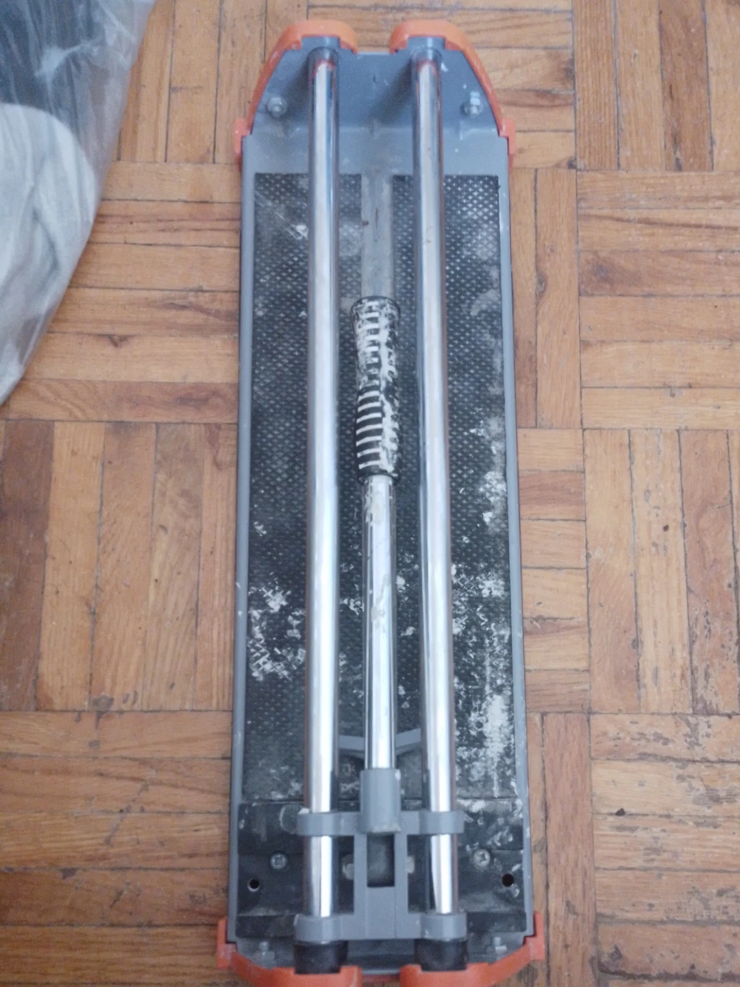 HDX Tile Cutter