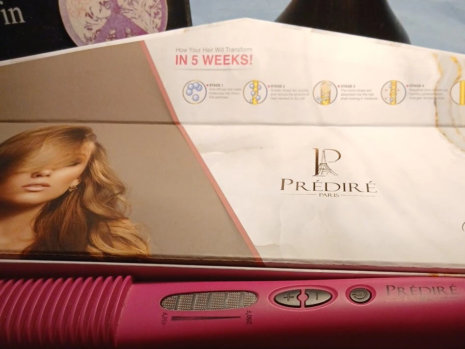 Prédiré Paris Pink Hair Straightener
